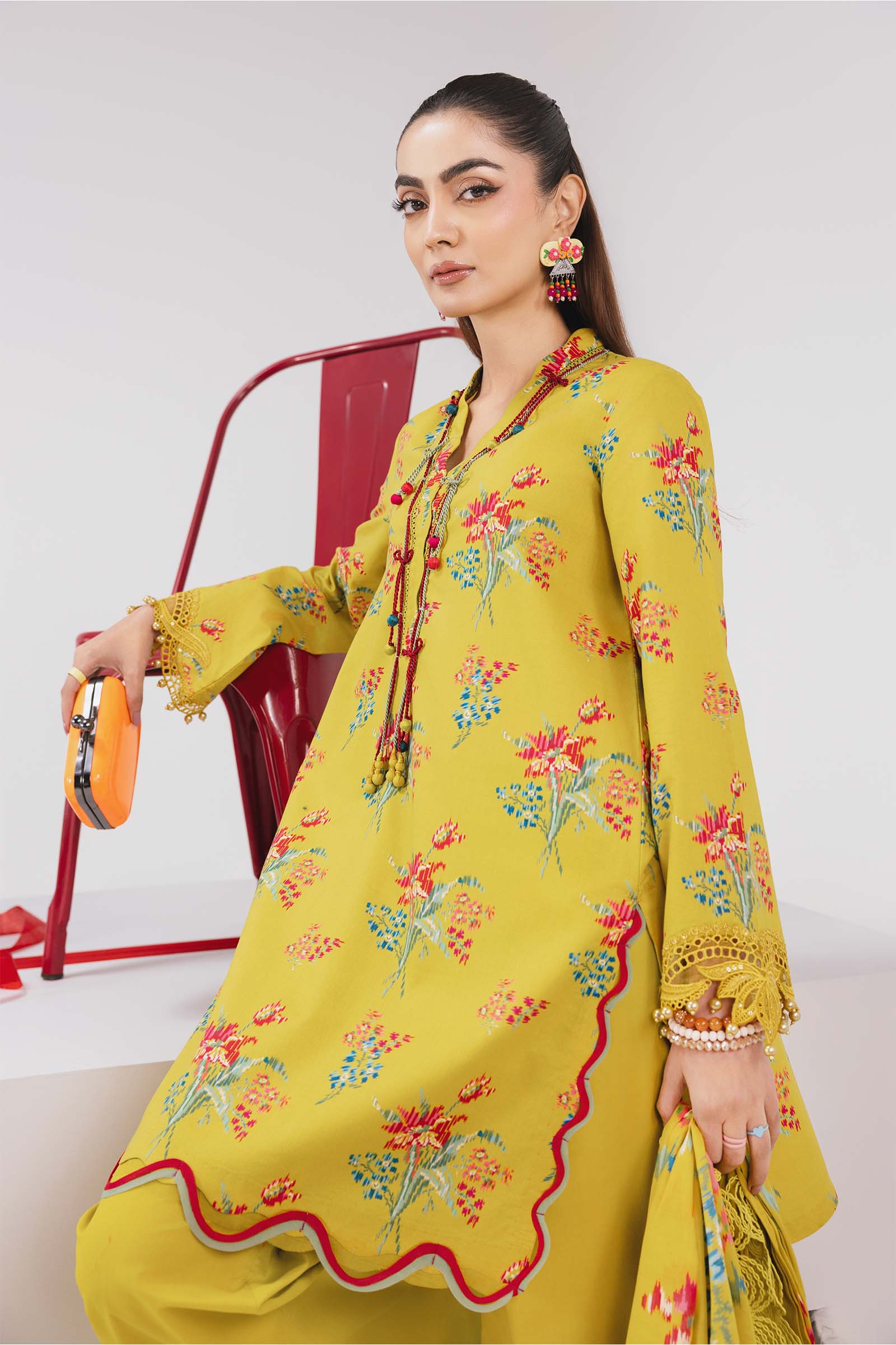 3 Pc Unstitched Embroidered Lawn Suit - Image 2