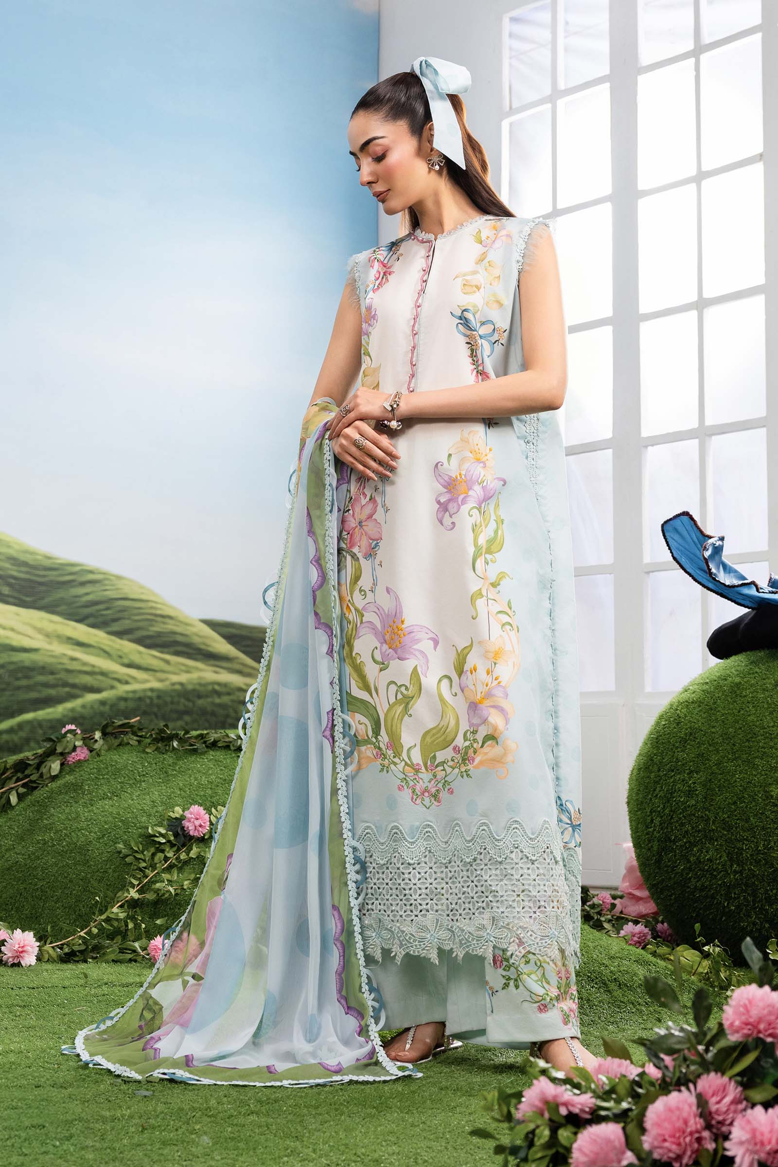 3 Pc Unstitched Embroidered Lawn Suit - Image 5