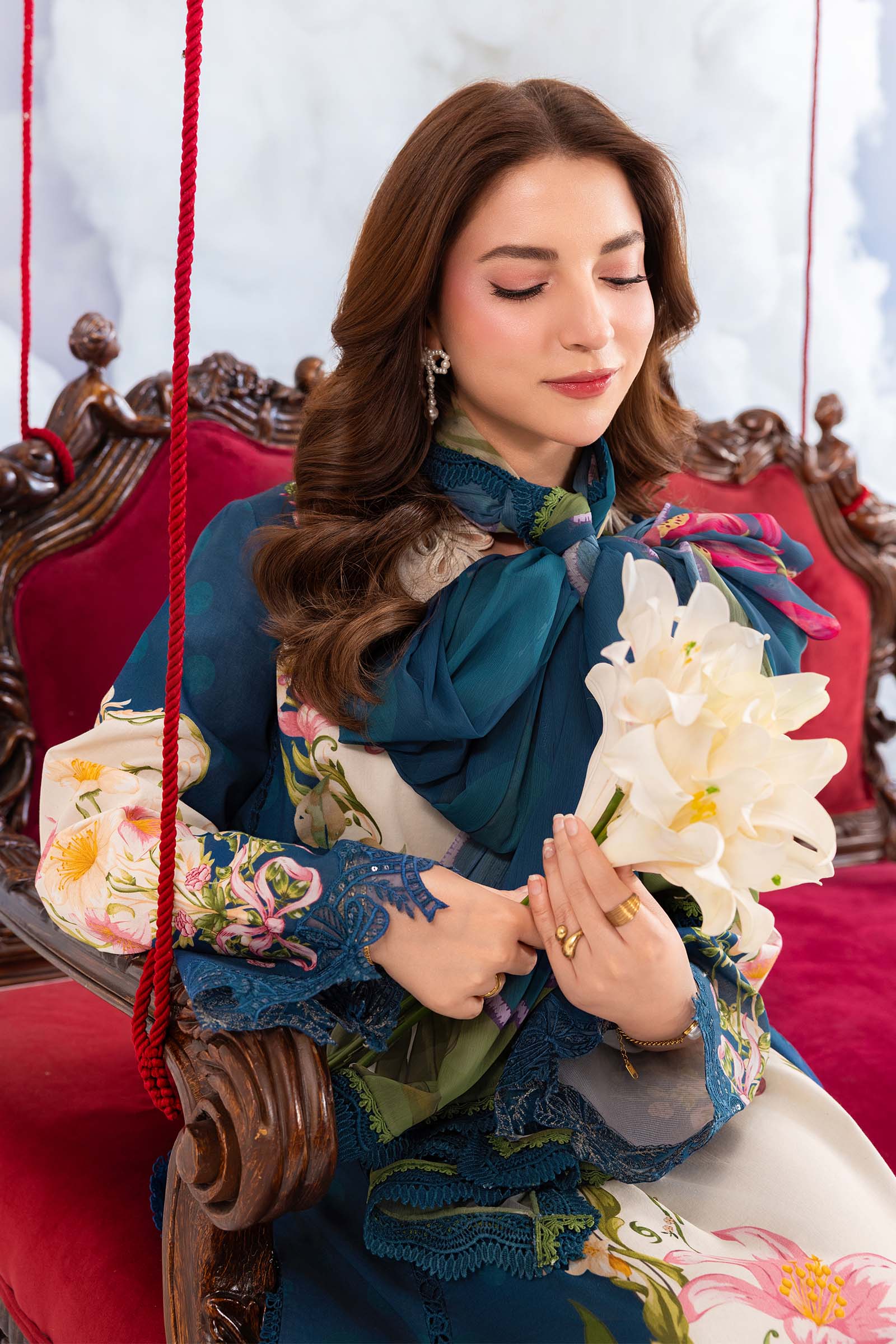3 Pc Unstitched Embroidered Lawn Suit - Image 6