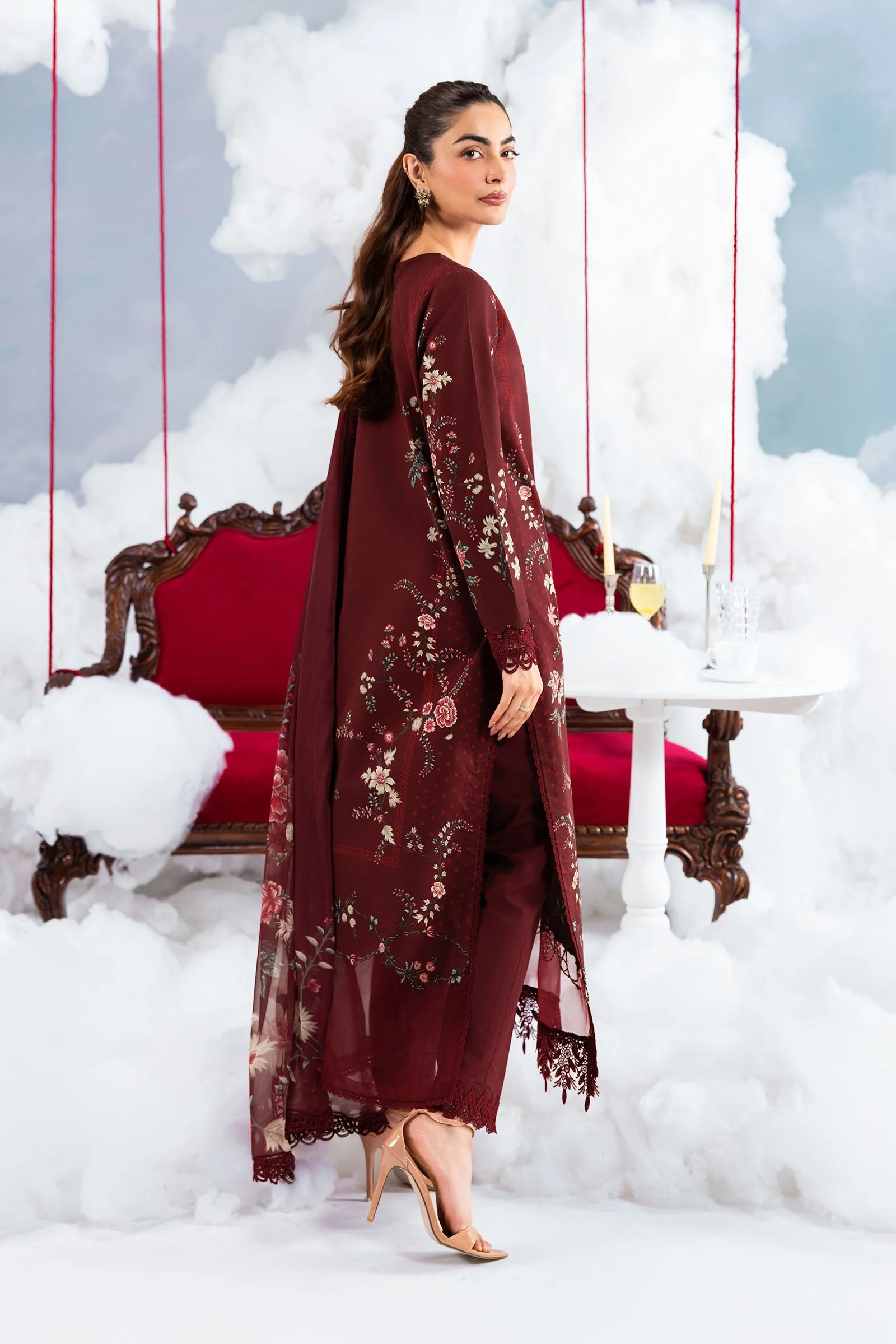 3 Pc Unstitched Embroidered Lawn Suit - Image 7