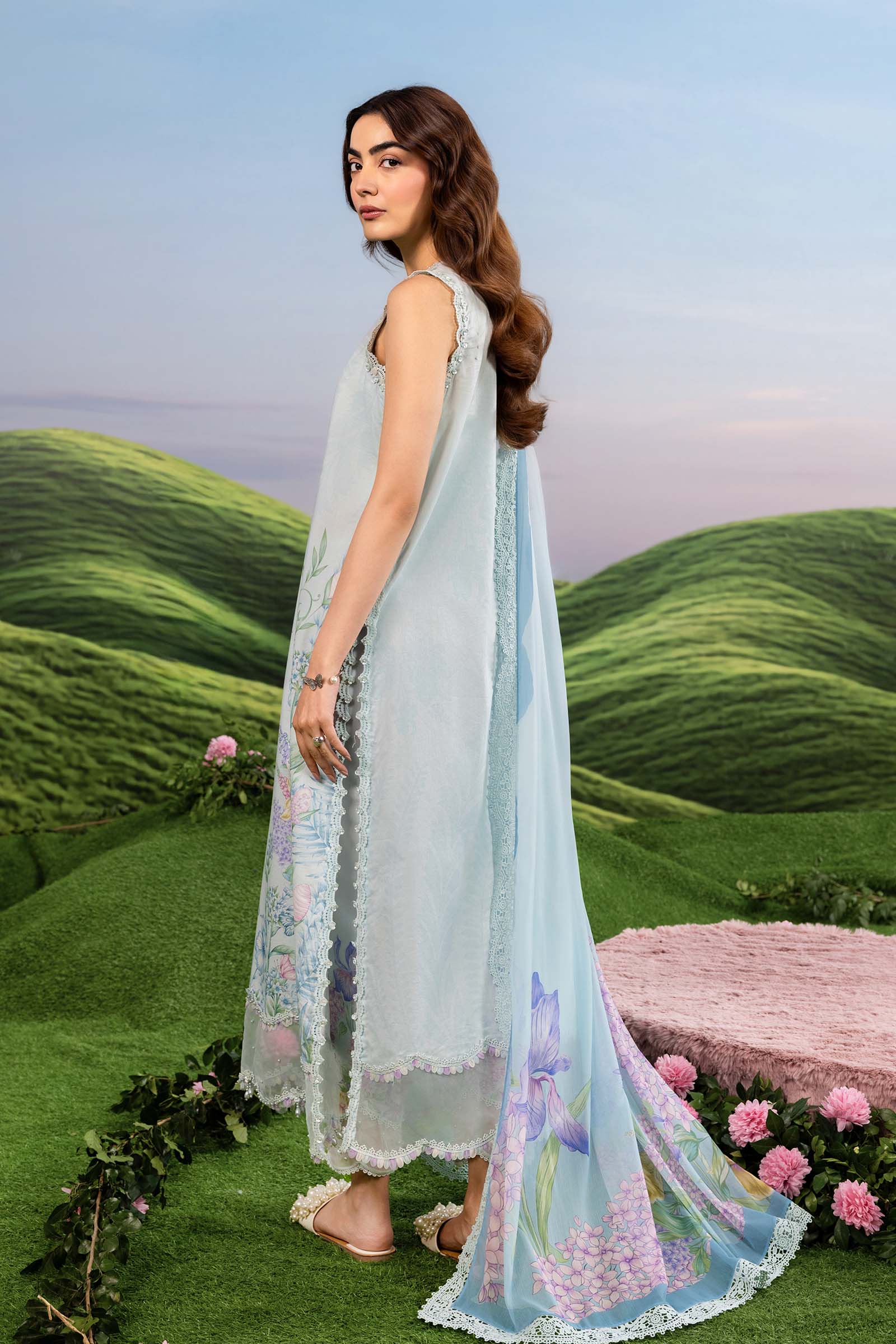 3 Pc Unstitched Embroidered Lawn Suit - Image 7