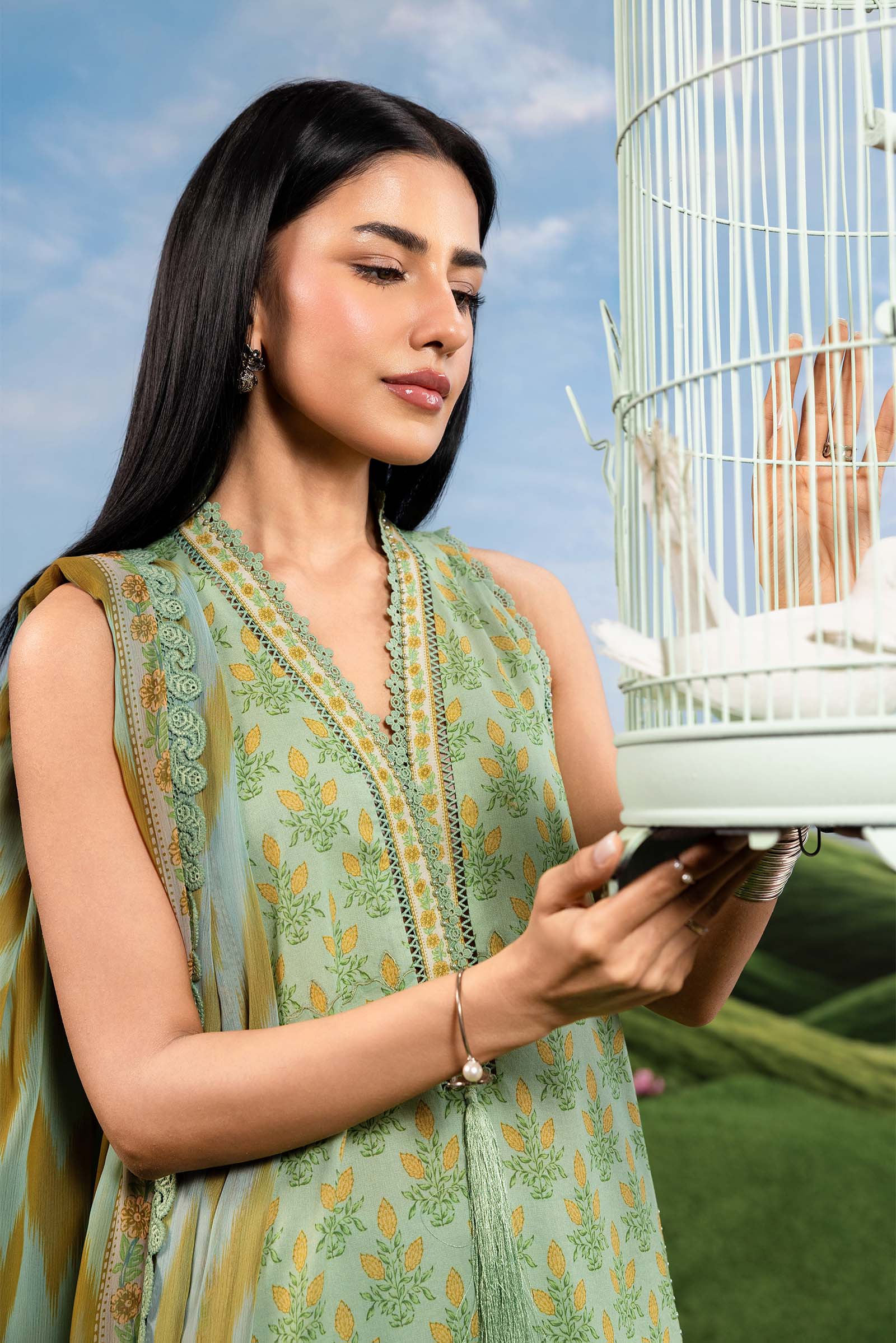 3 Pc Unstitched Embroidered Lawn Suit - Image 3