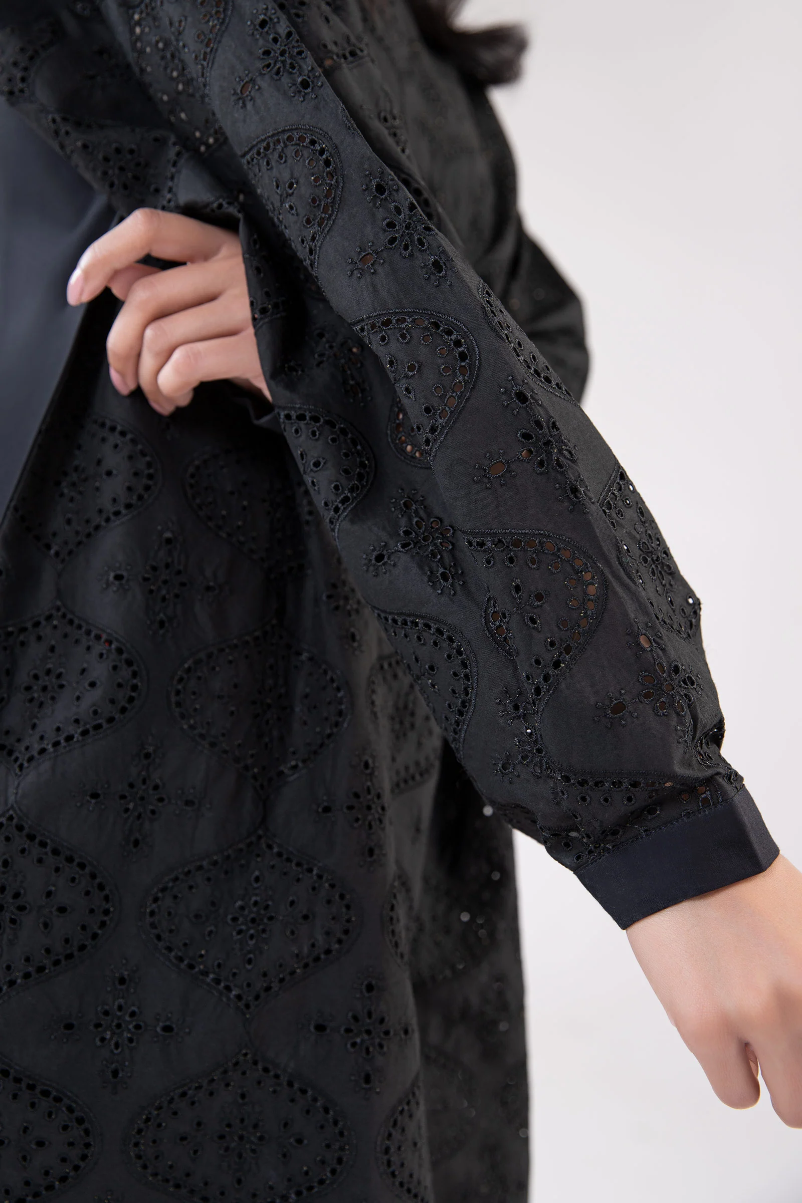 Embroidered Lawn Co-Ord Set - Image 3