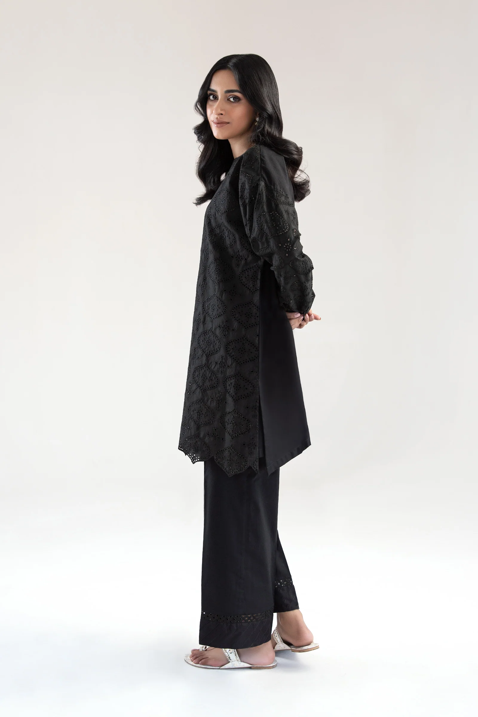 Embroidered Lawn Co-Ord Set - Image 5