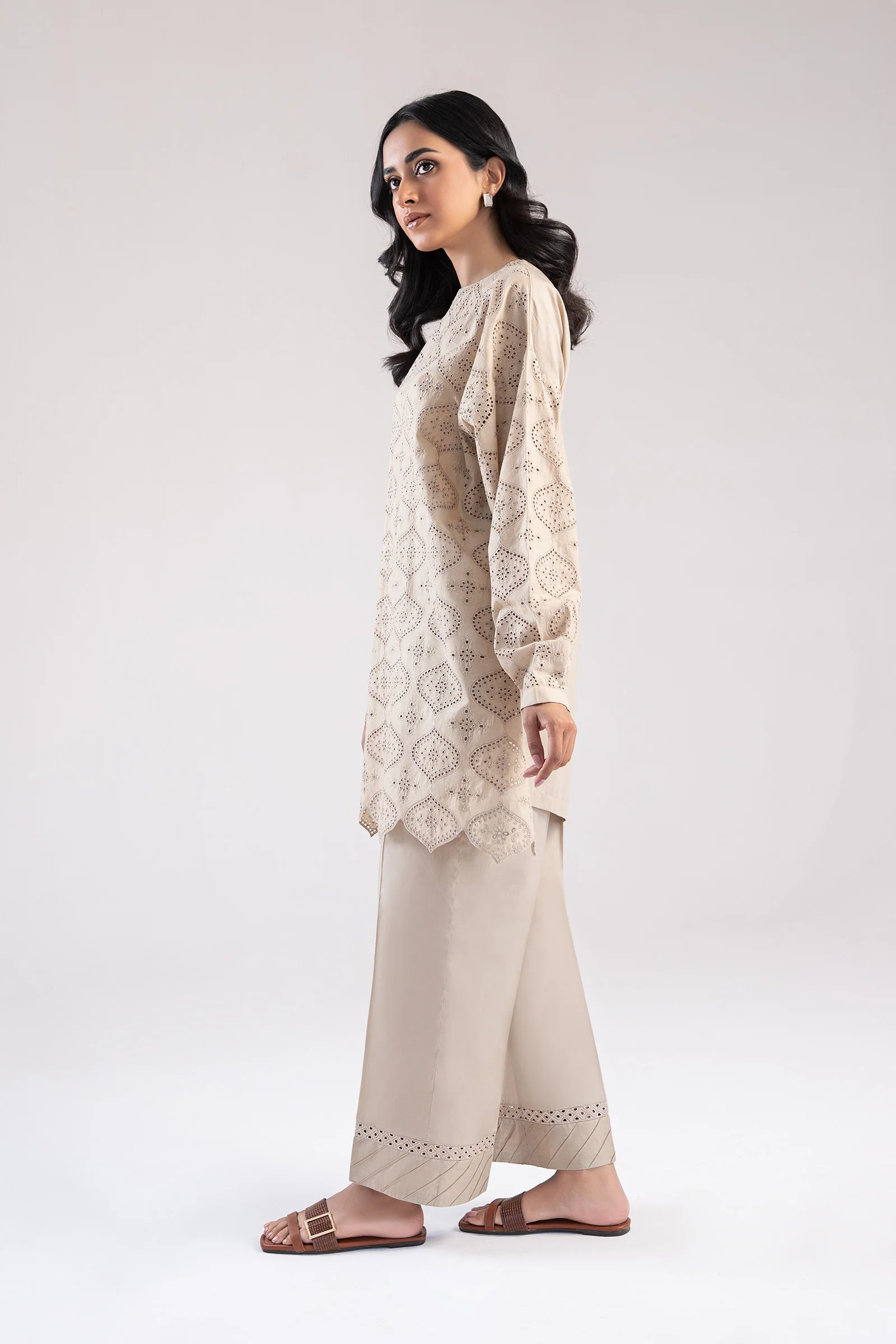 Embroidered Lawn Co-Ord Set - Image 6