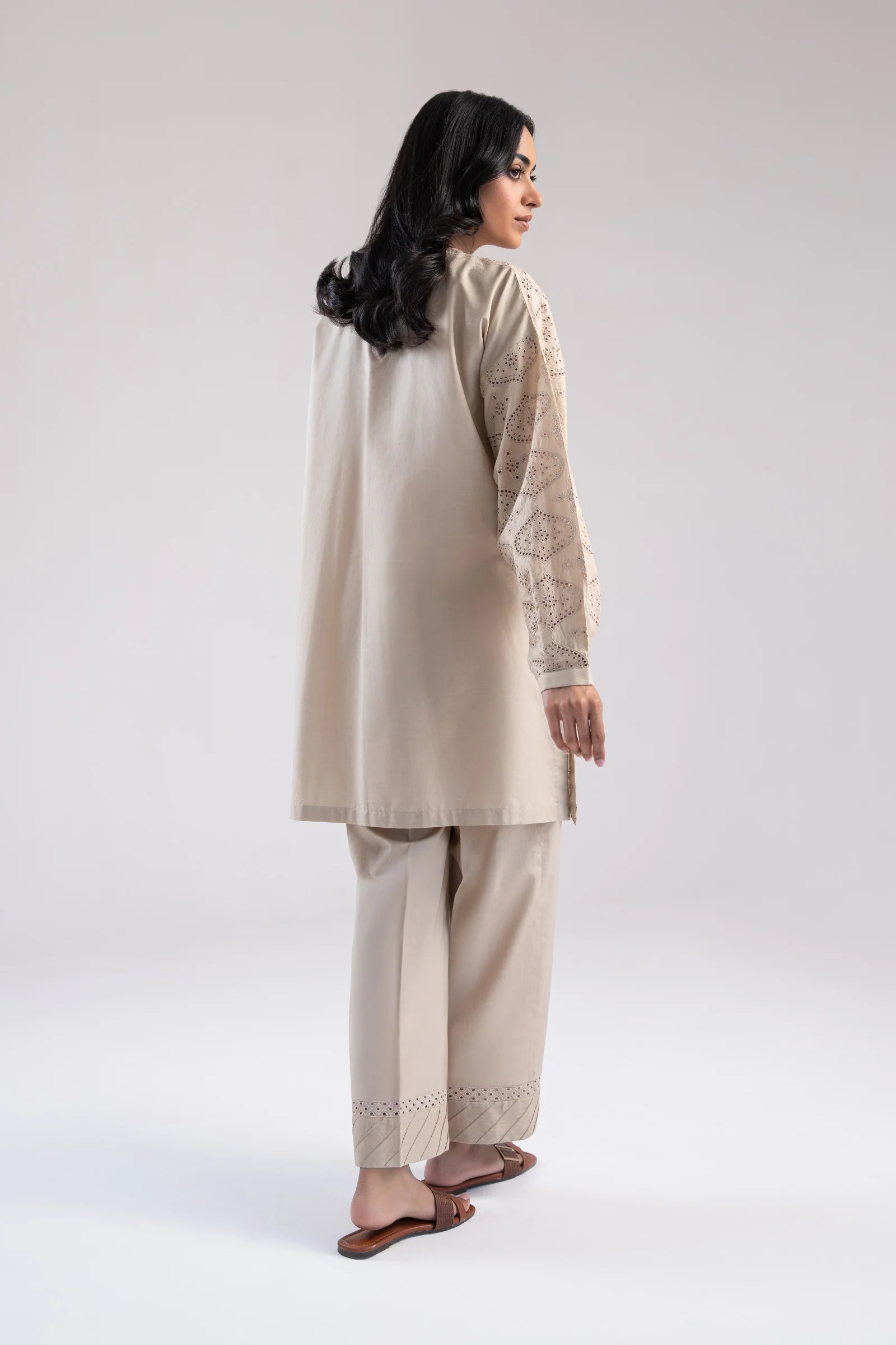 Embroidered Lawn Co-Ord Set - Image 7