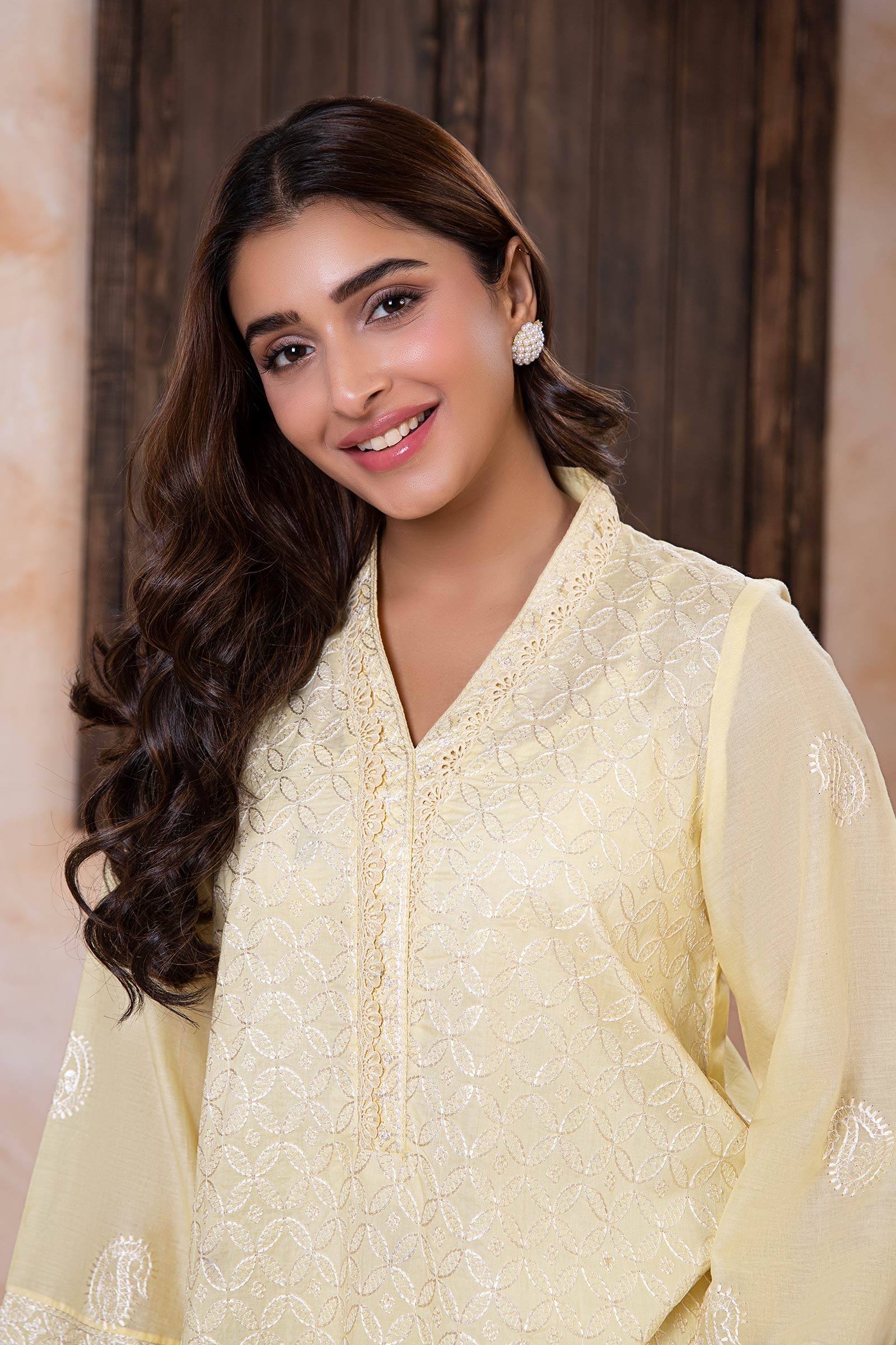 Embroidered Lawn Kurta - Image 6