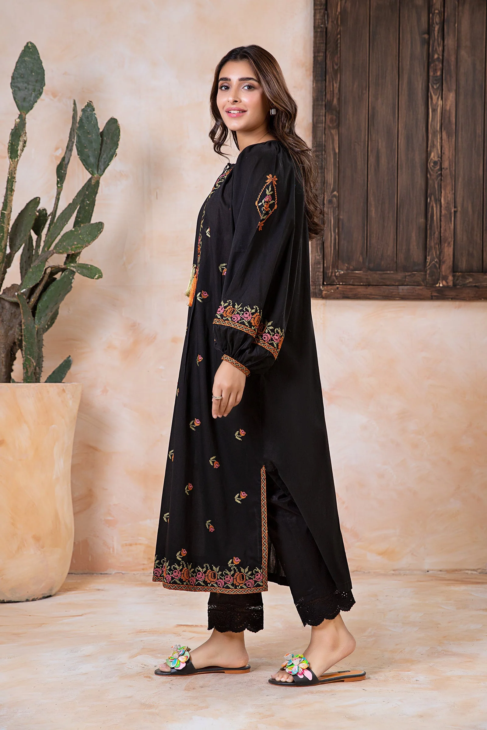 Embroidered Arabic Lawn Tunic - Image 6