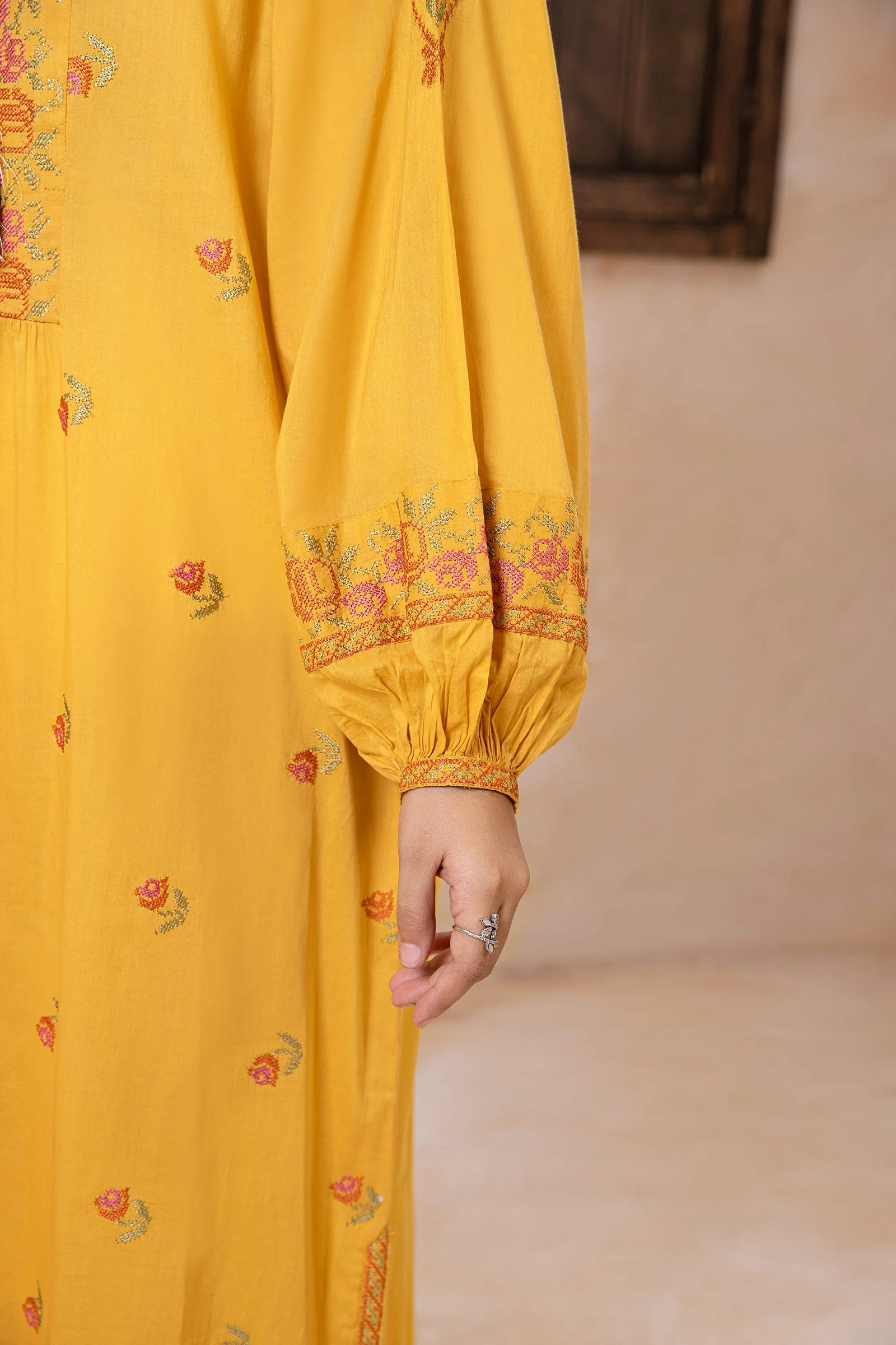 Embroidered Arabic Lawn Tunic - Image 5