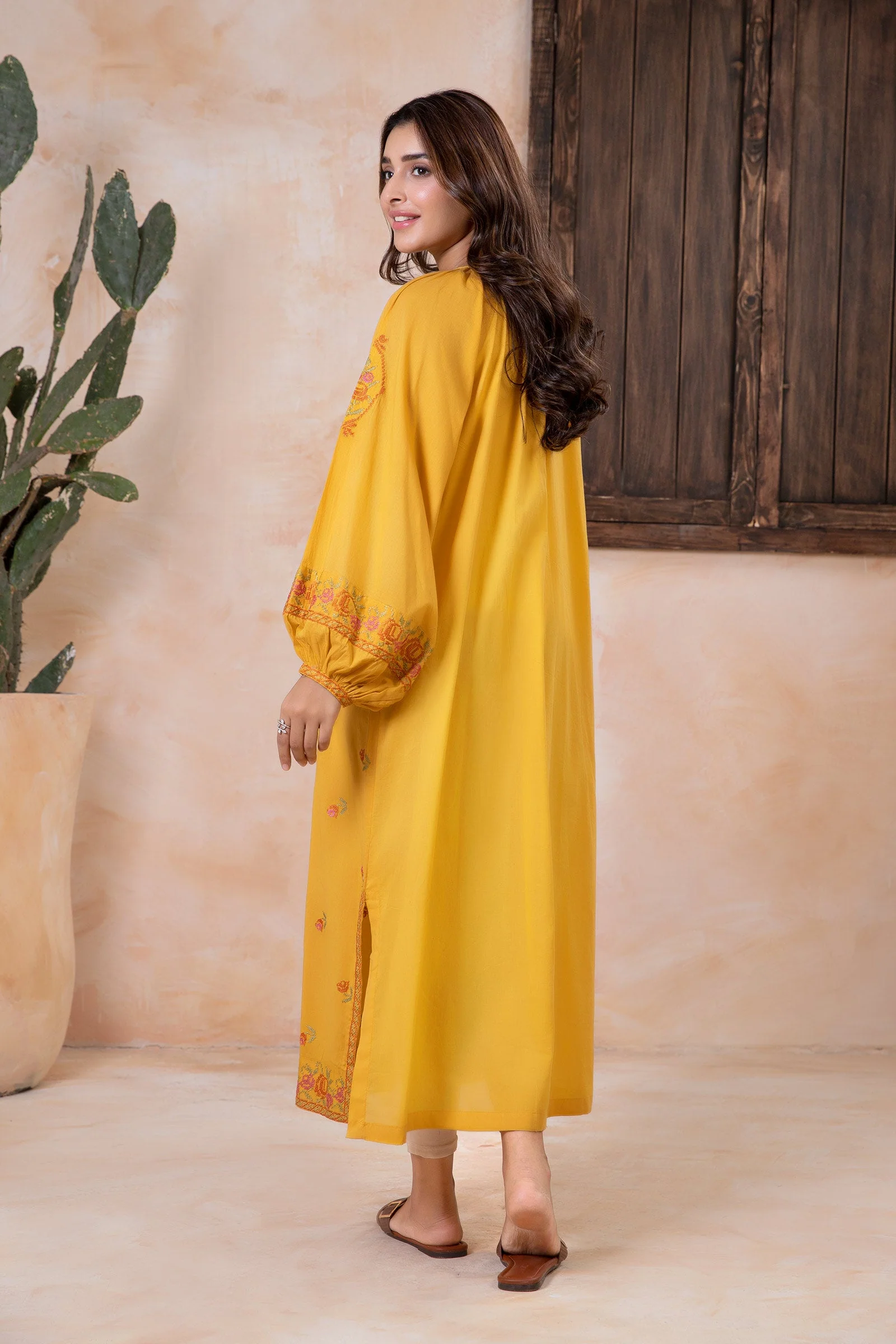 Embroidered Arabic Lawn Tunic - Image 7