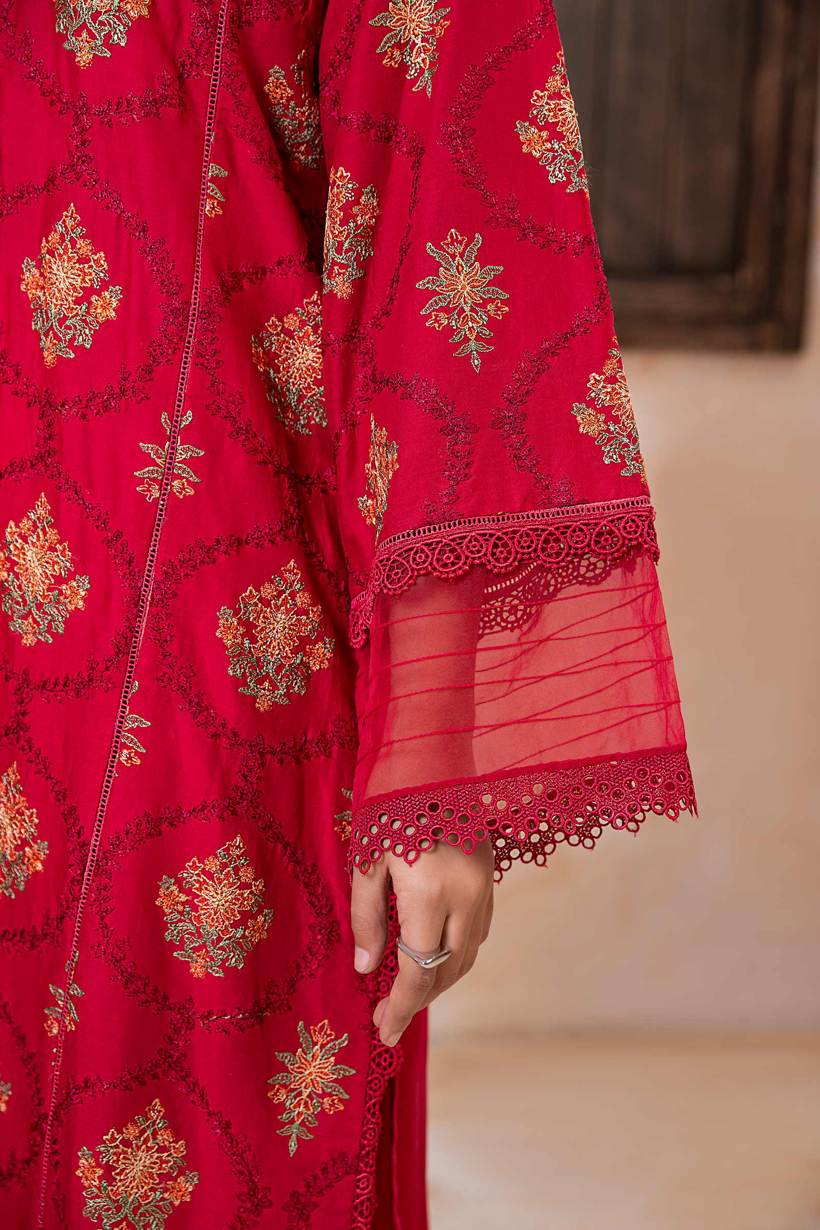 Embroidered Lawn Kurta - Image 10