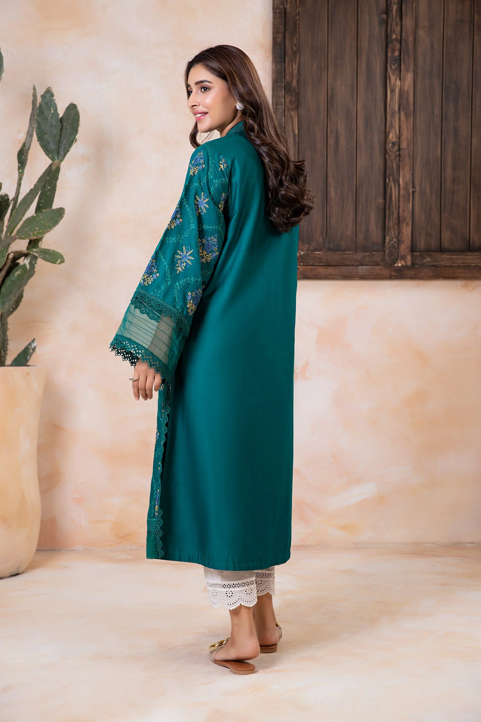 Embroidered Lawn Kurta - Image 12