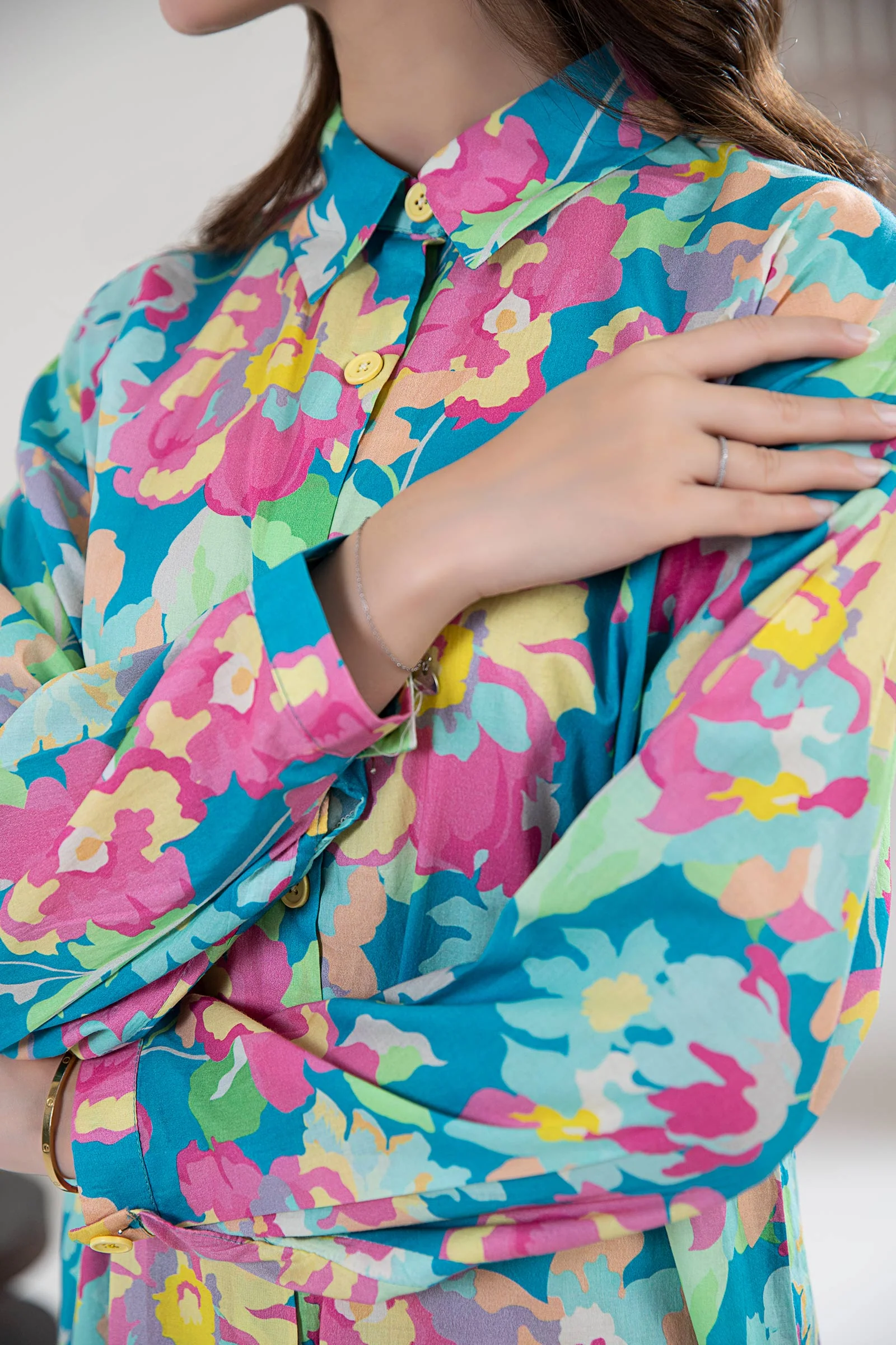 2 Piece Printed Arabic Lawn Suit - Image 2