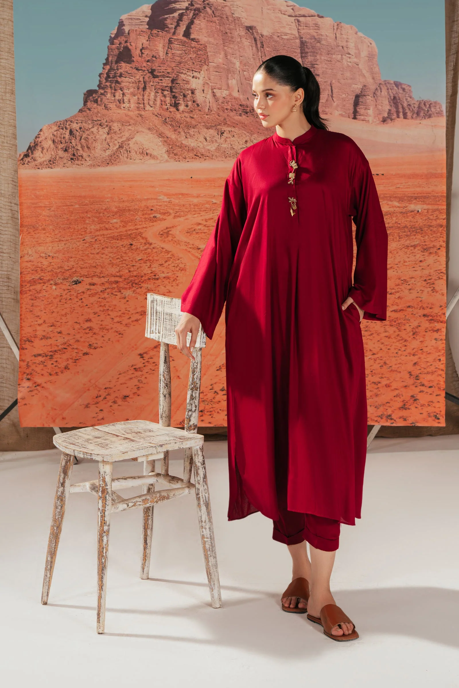 2 Piece Solid Arabic Lawn Suit - Image 5