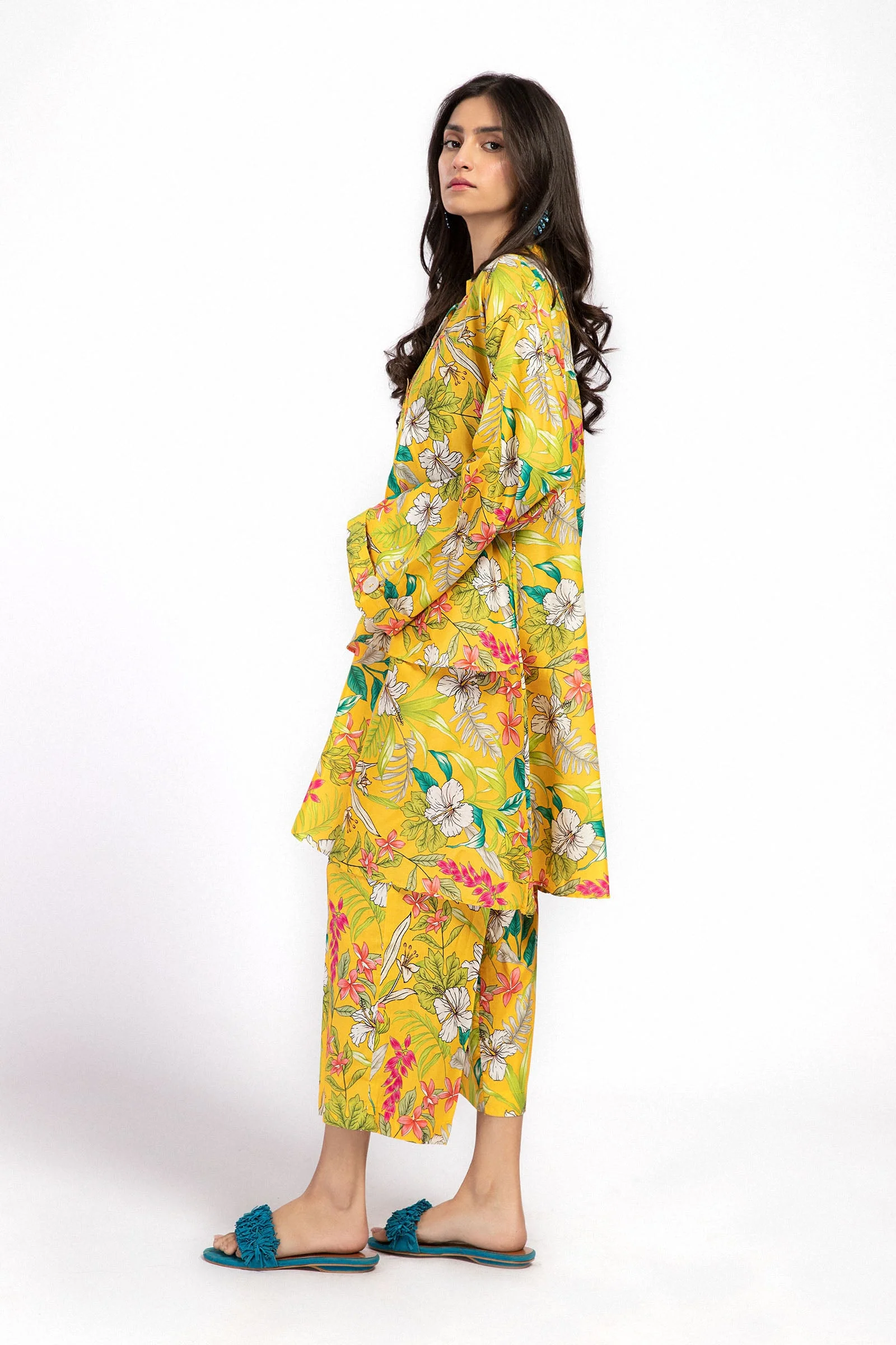 Suit Yellow MB-EF23-190 - Image 3
