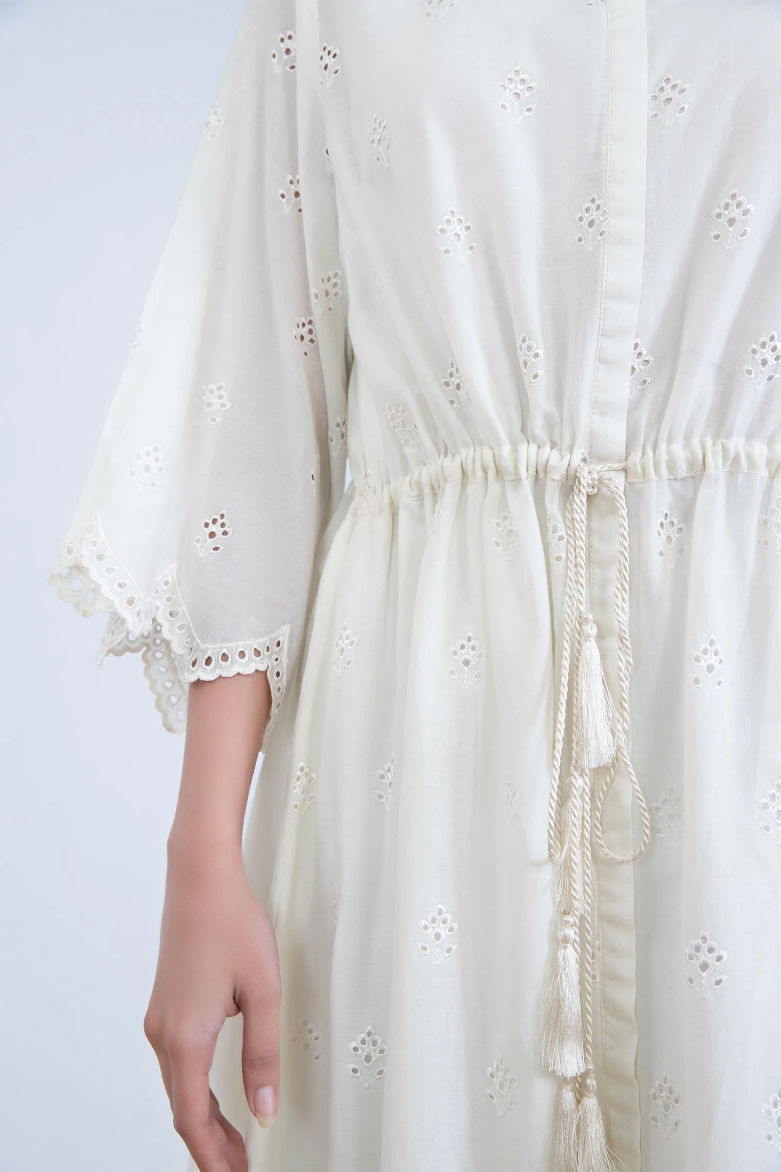 Embroidered Lawn Shirt - Image 5