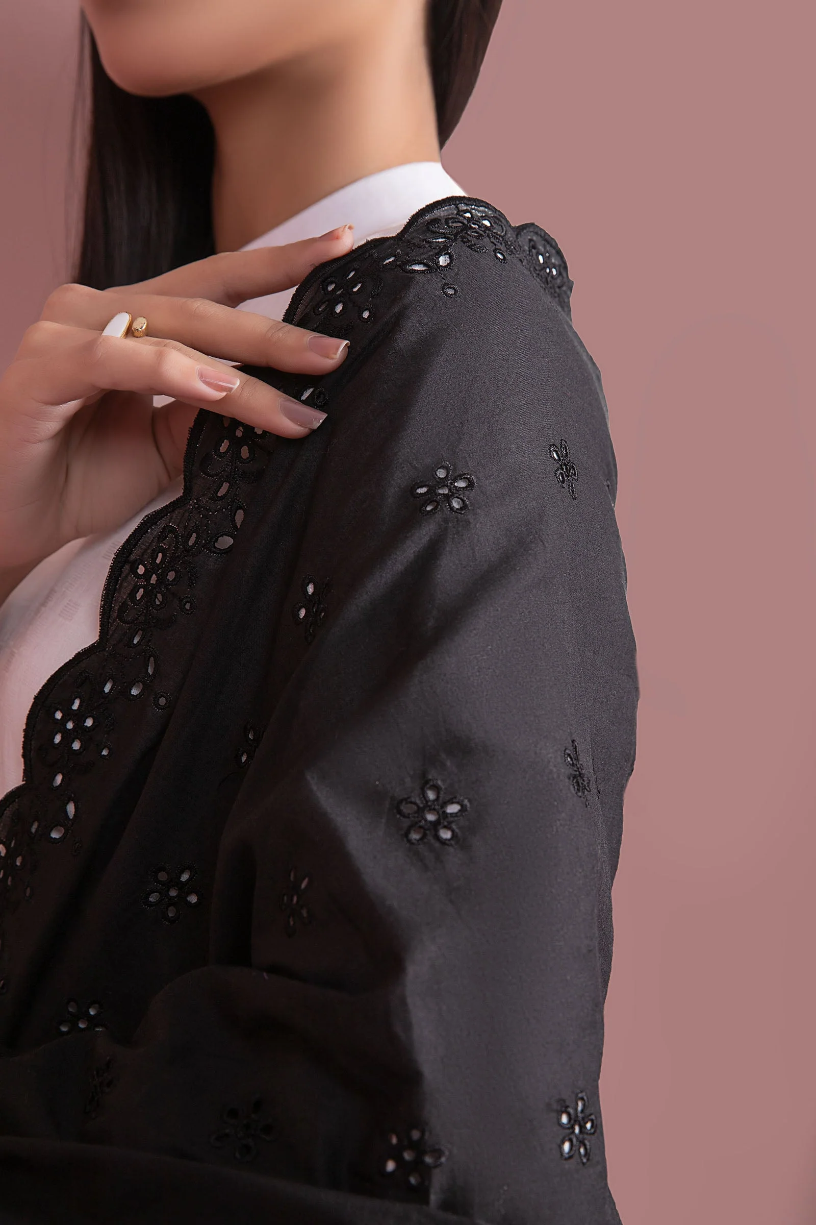 Embroidered Lawn Dupatta
