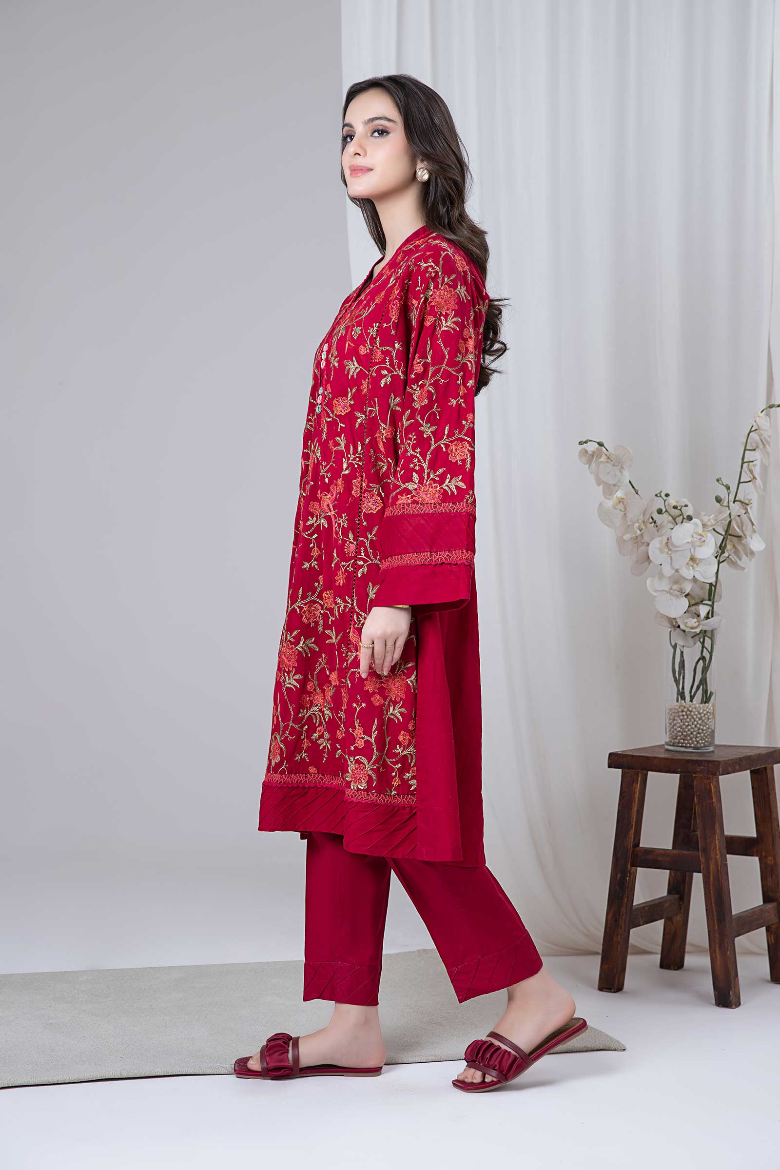 Embroidered Lawn Kurta - Image 7