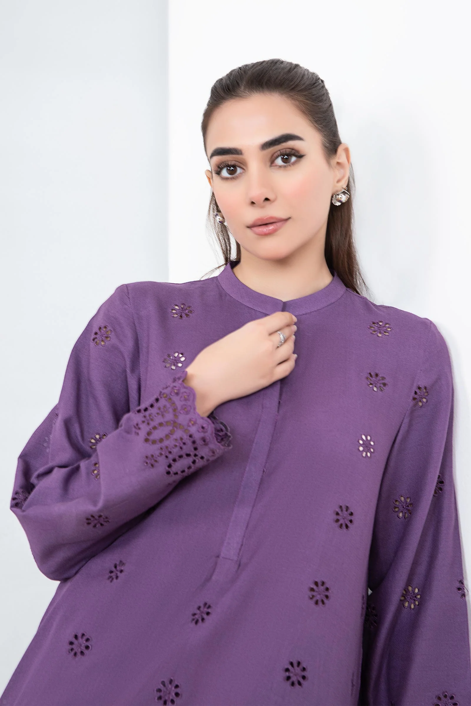 Embroidered Dobby Lawn Co-Ord Set - Image 5