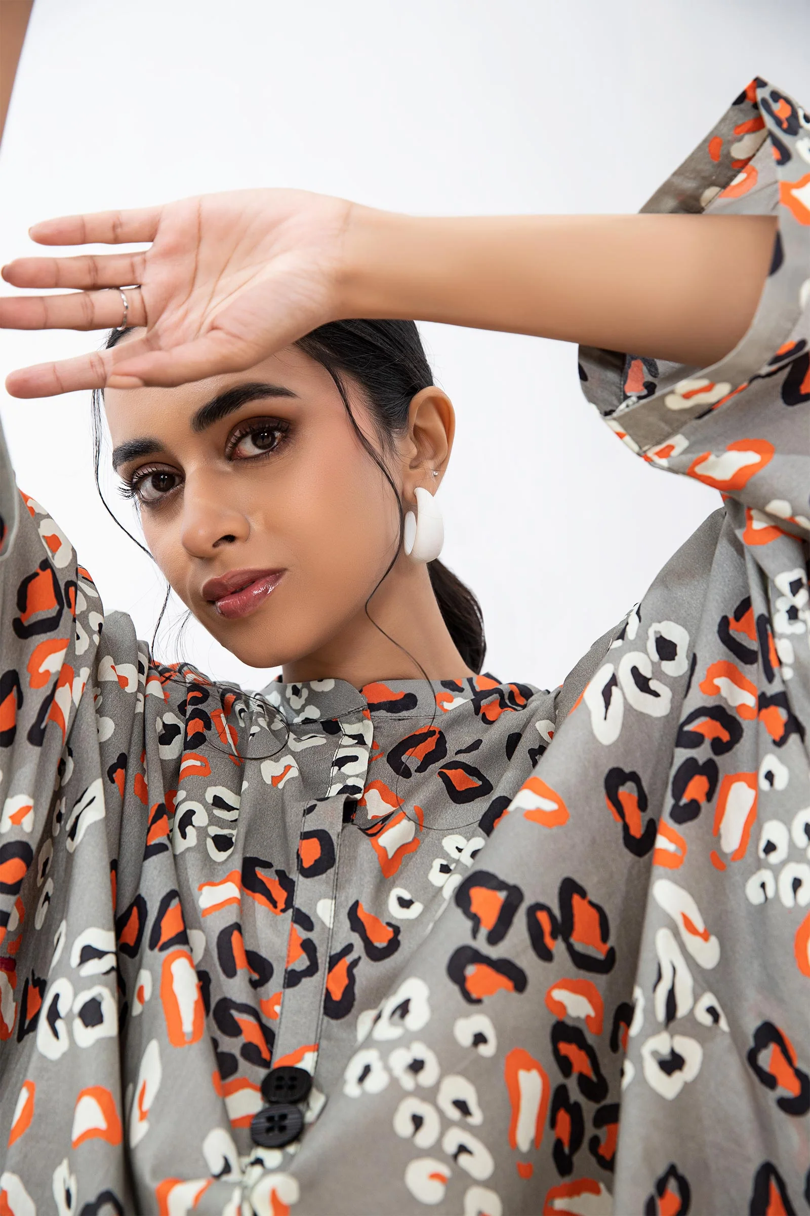 Printed Arabic Lawn Co-Ord Set - Image 6