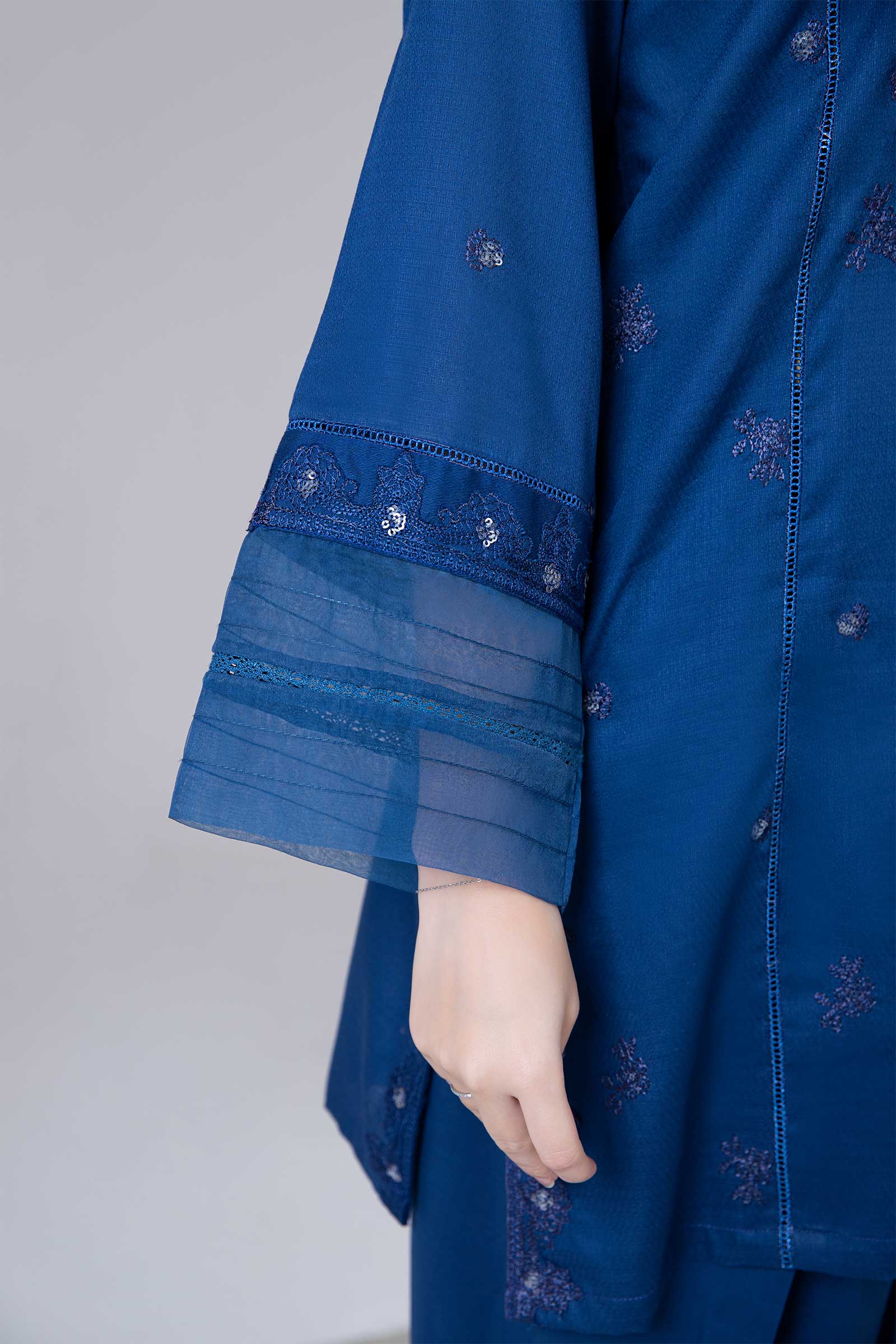 2 Piece Dyed Dobby Suit - Image 5