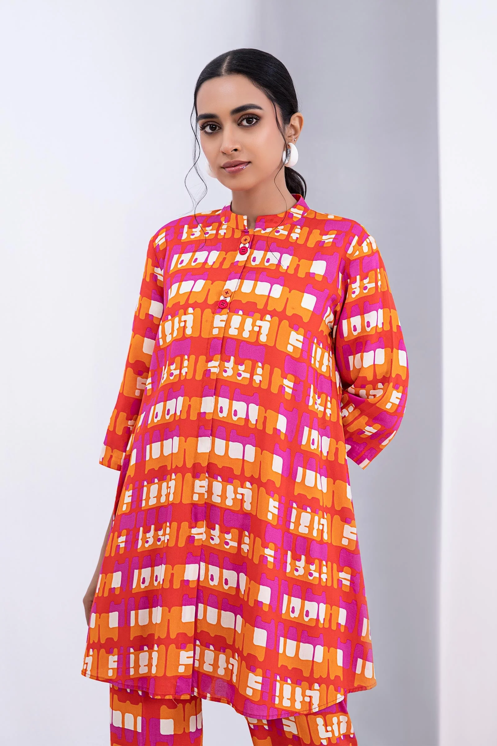 Printed Arabic Lawn Co-Ord Set - Image 5