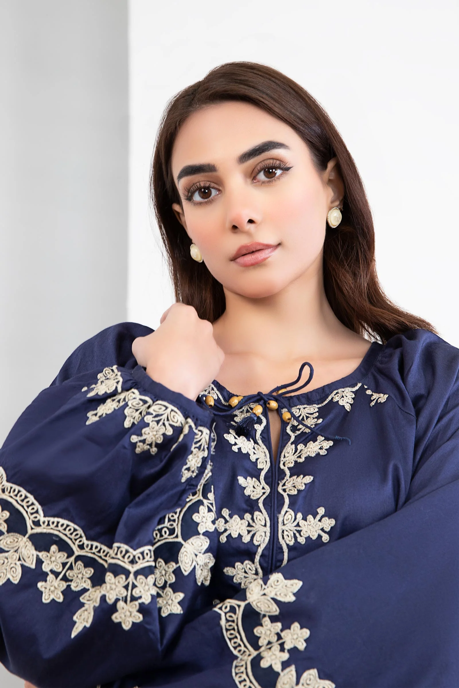 Embroidered Arabic Lawn Tunic Dress - Image 5