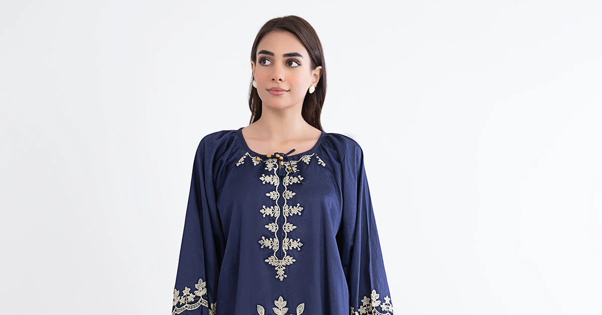 Embroidered Arabic Lawn Tunic Dress - Image 8