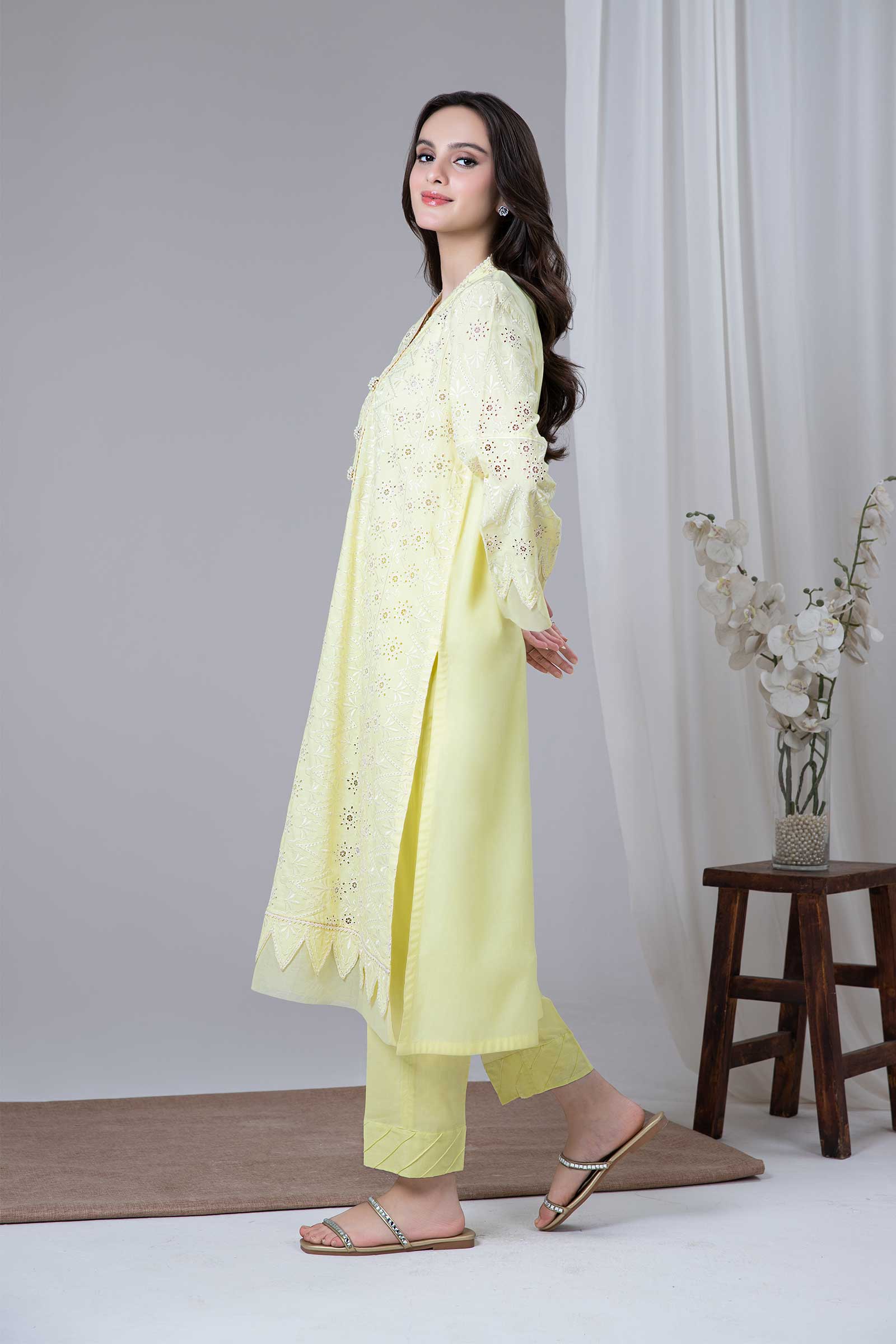 Embroidered Lawn Kurta - Image 5
