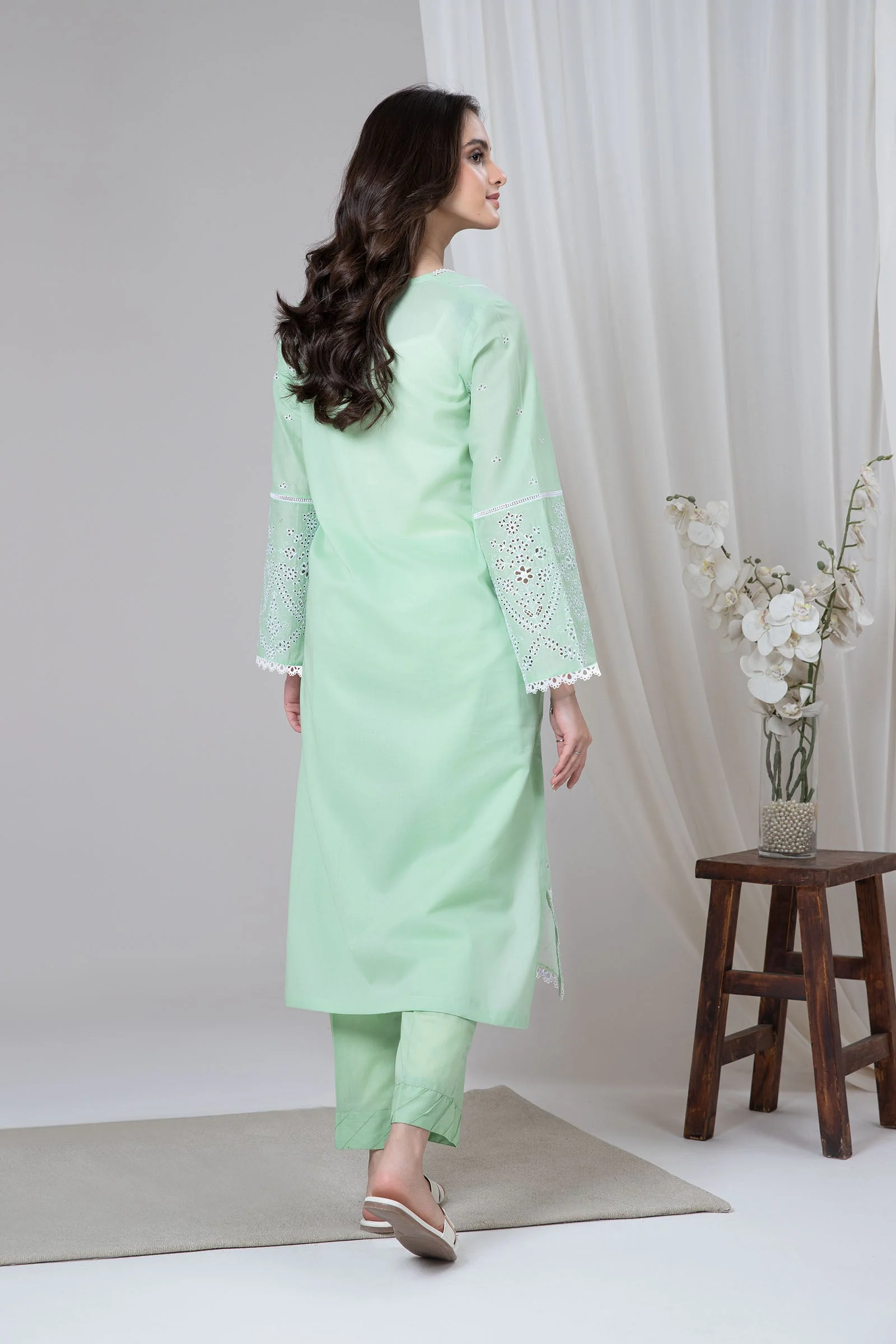 Embroidered Lawn Kurta - Image 3