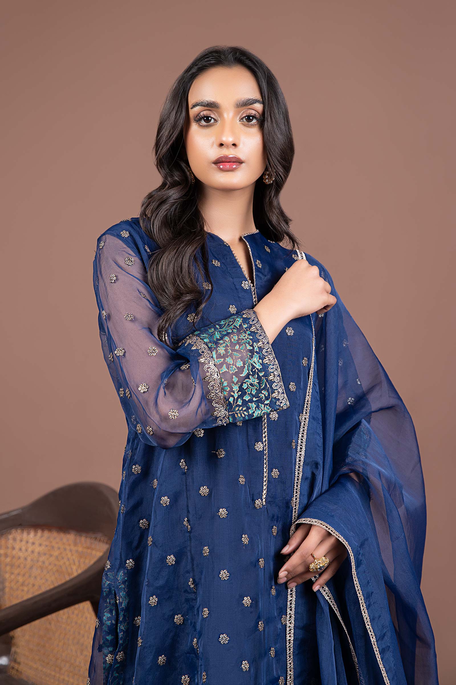 2 Pc Embroidered Organza Suit - Image 4