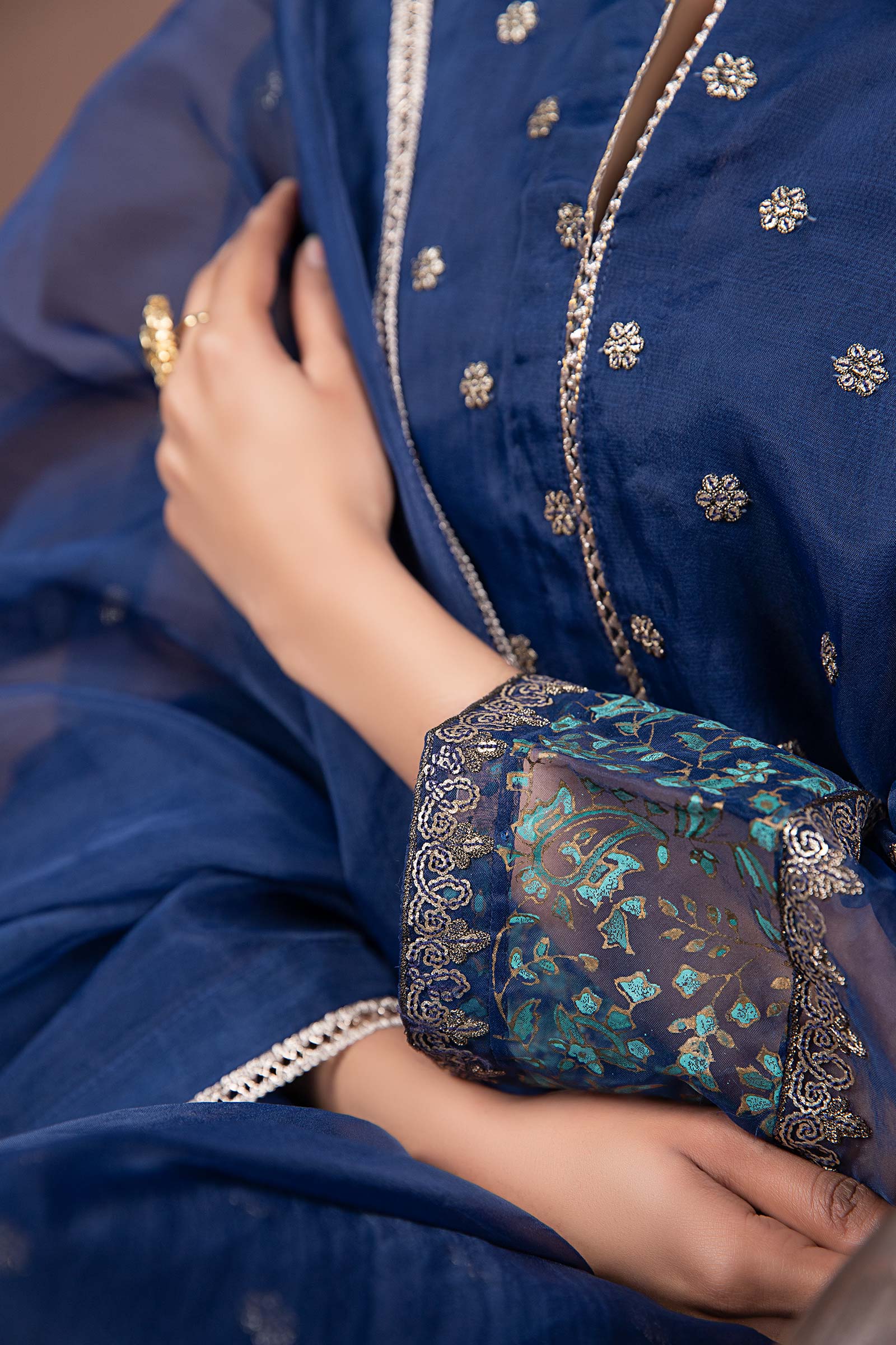 2 Pc Embroidered Organza Suit - Image 6
