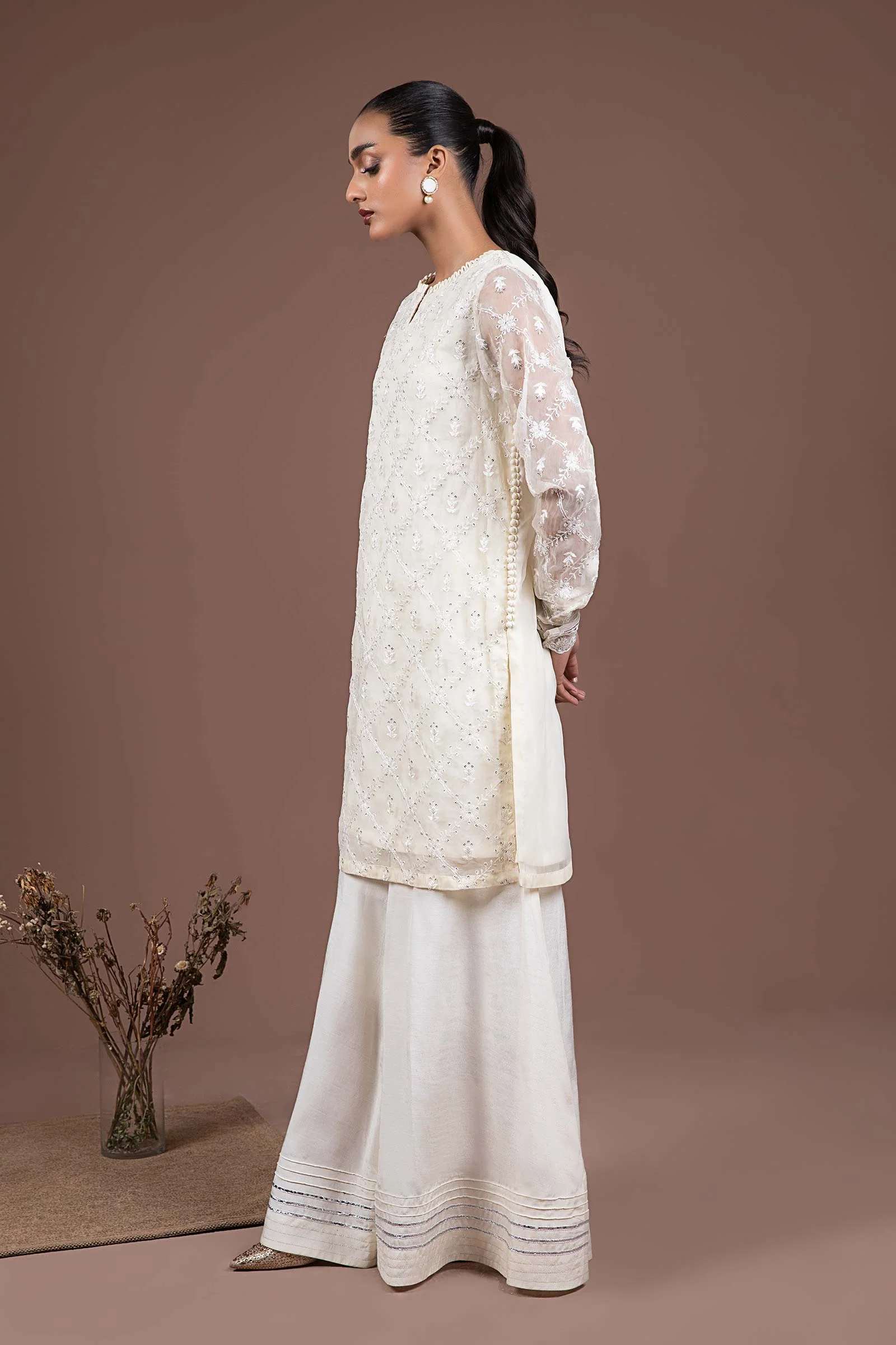 2 Piece Embroidered Organza Suit - Image 4