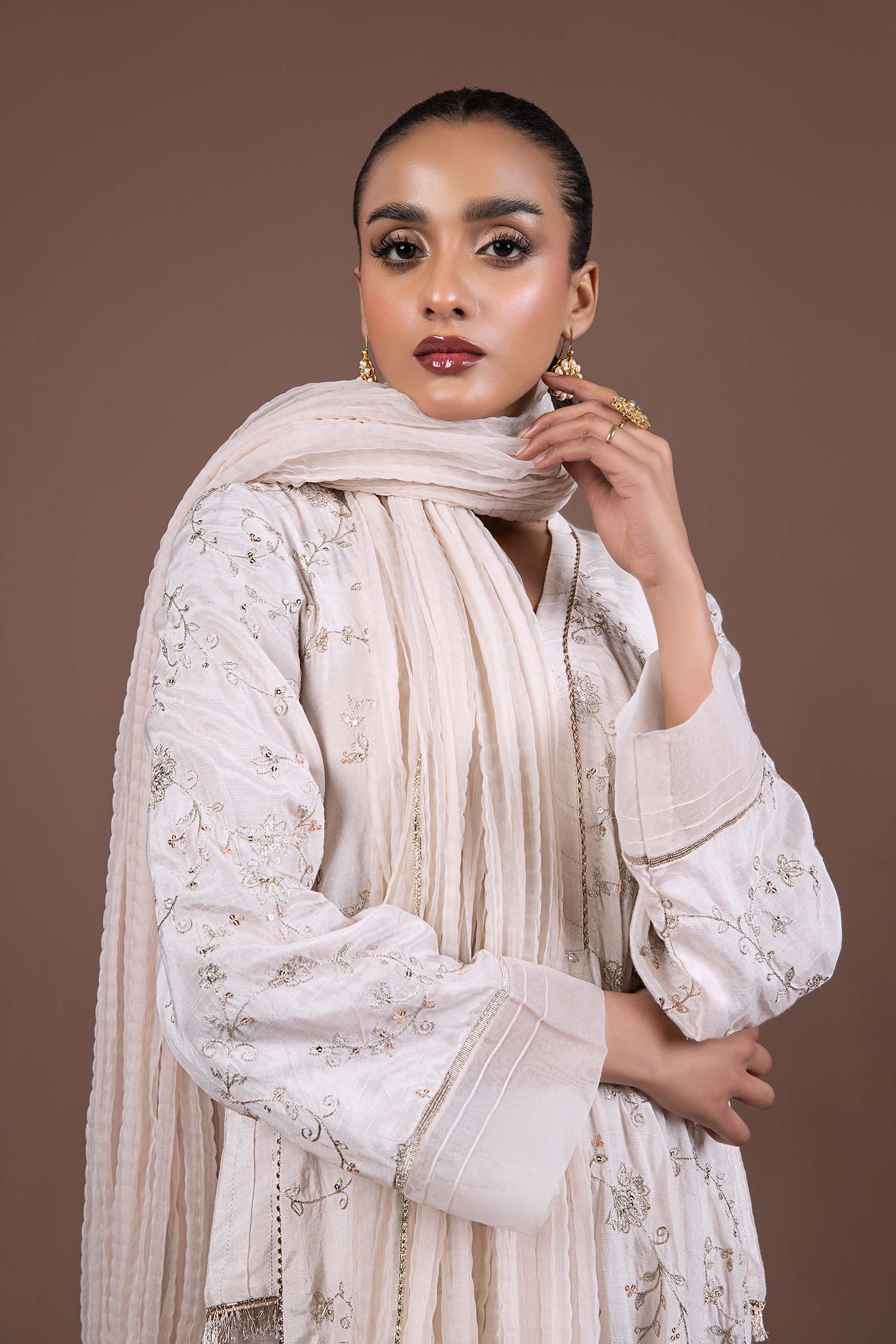 2 Pc Embroidered Raw Silk Suit - Image 2