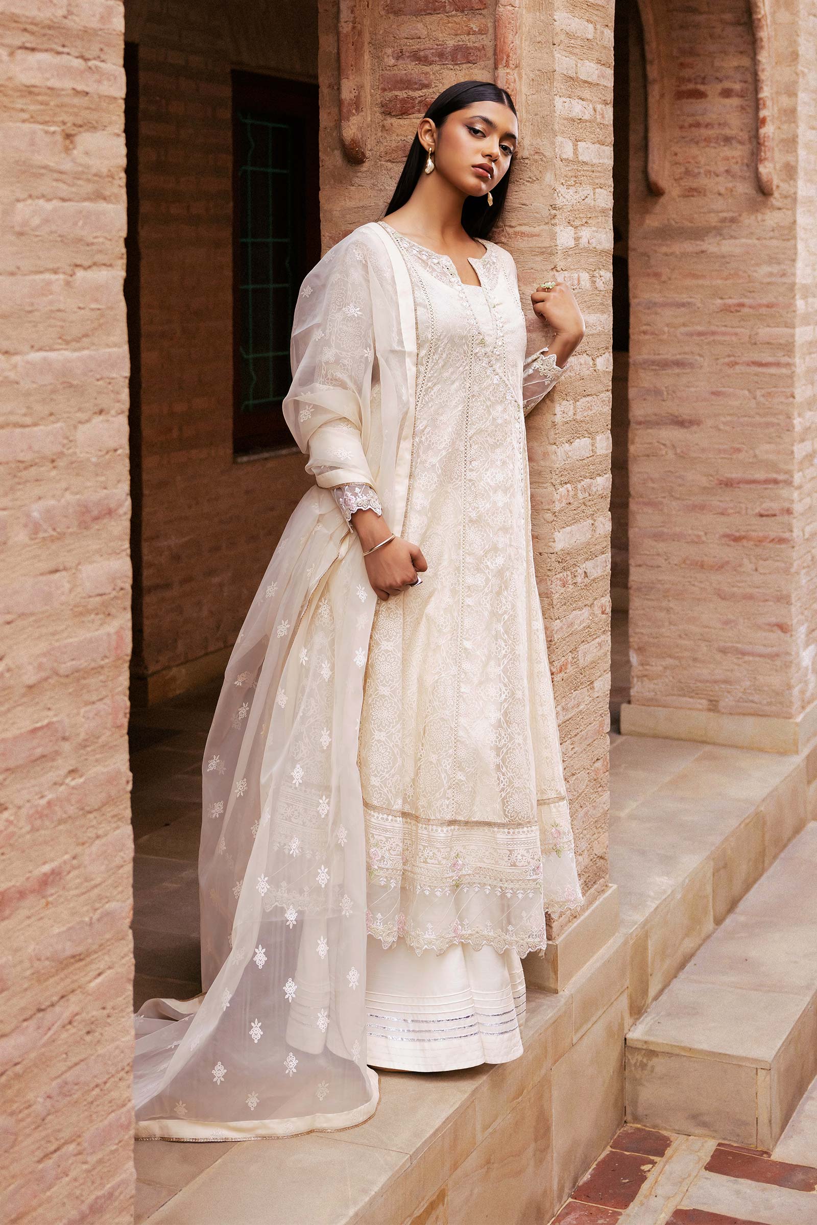 Embroidered Organza Pishwas - Image 4