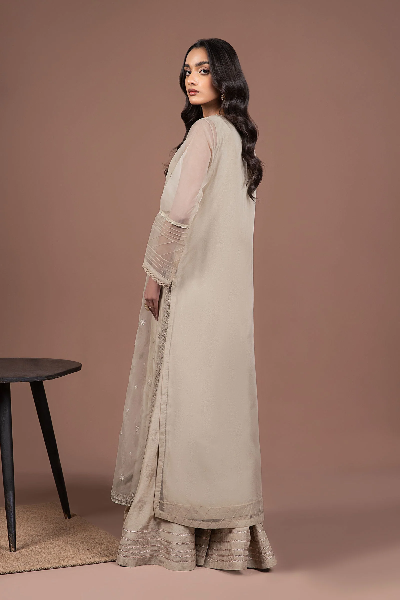 2 Piece Embroidered Organza Suit - Image 6
