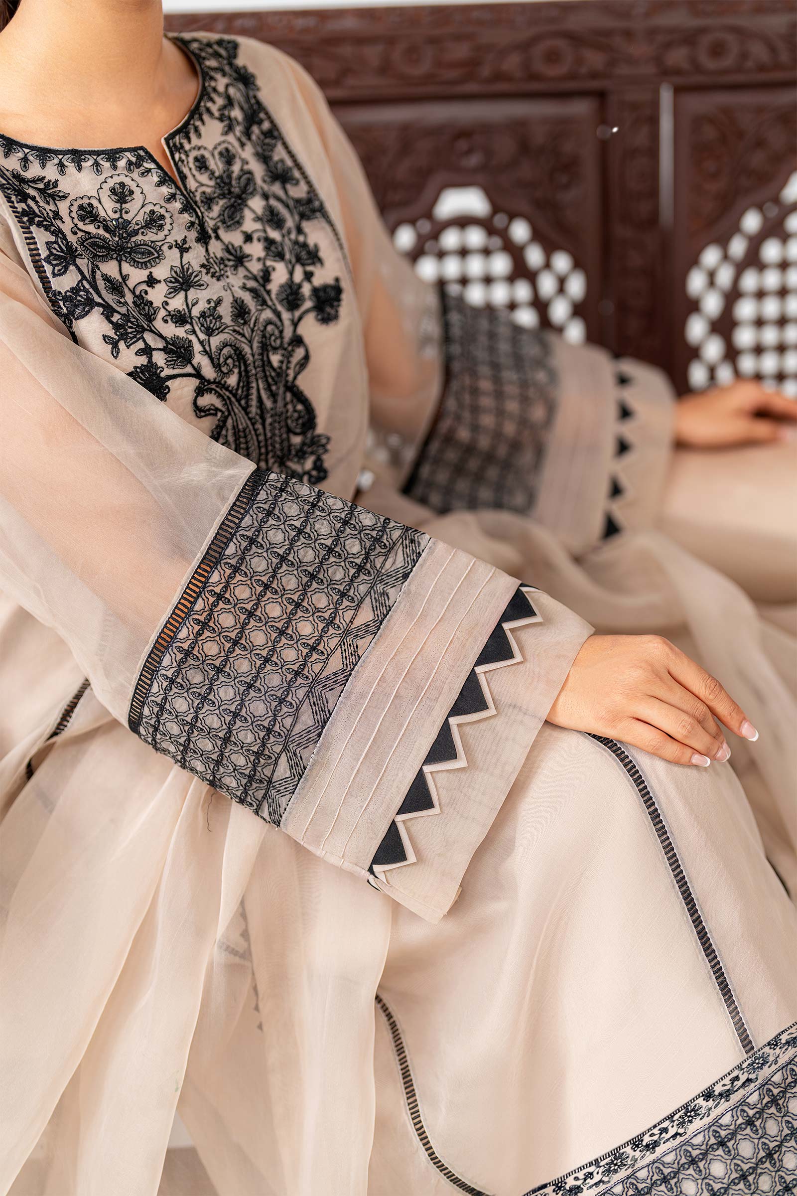 3 Piece Embroidered Organza Suit - Image 3