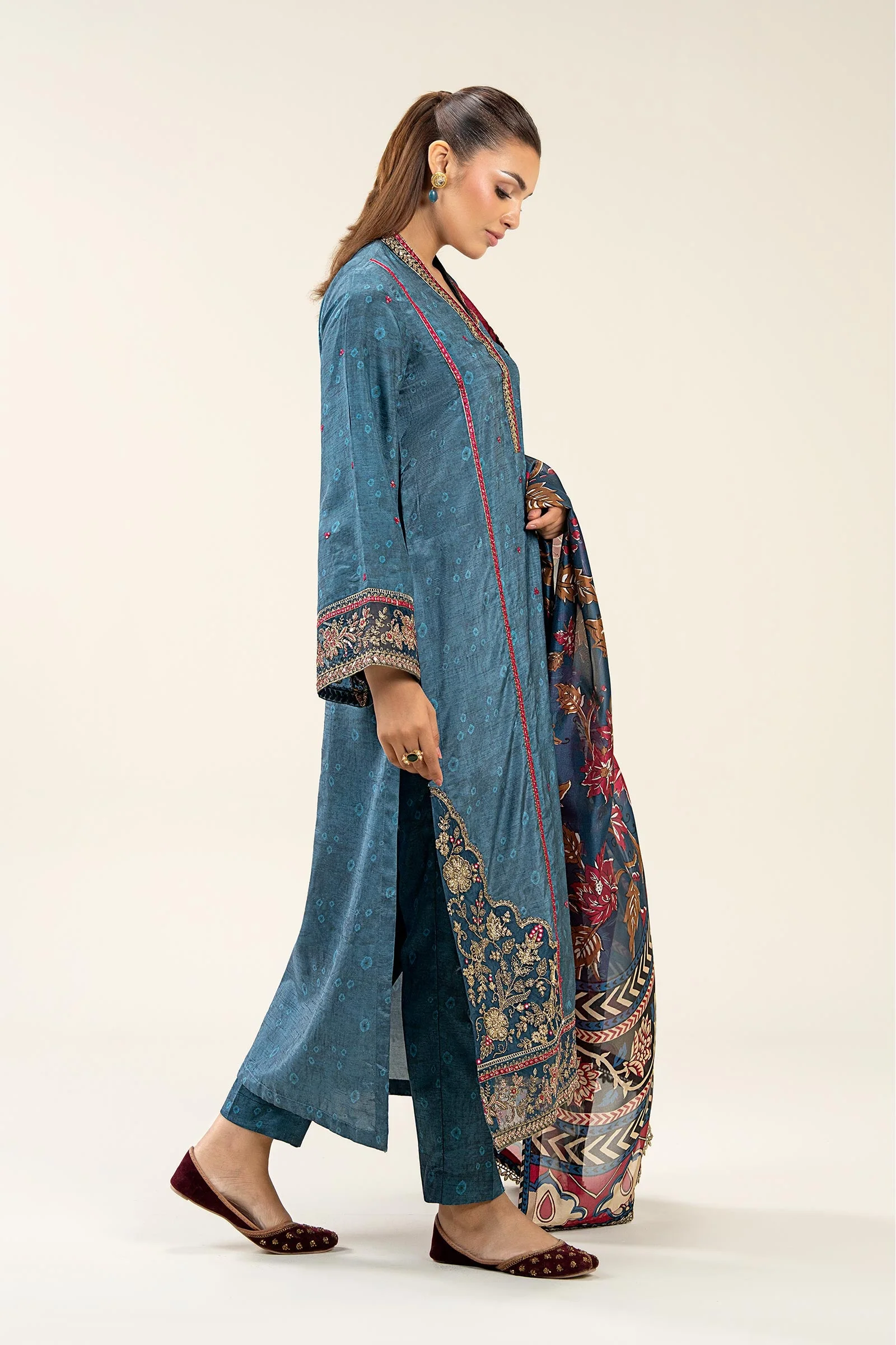 3 Pc Embroidered Raw Silk Suit - Image 5