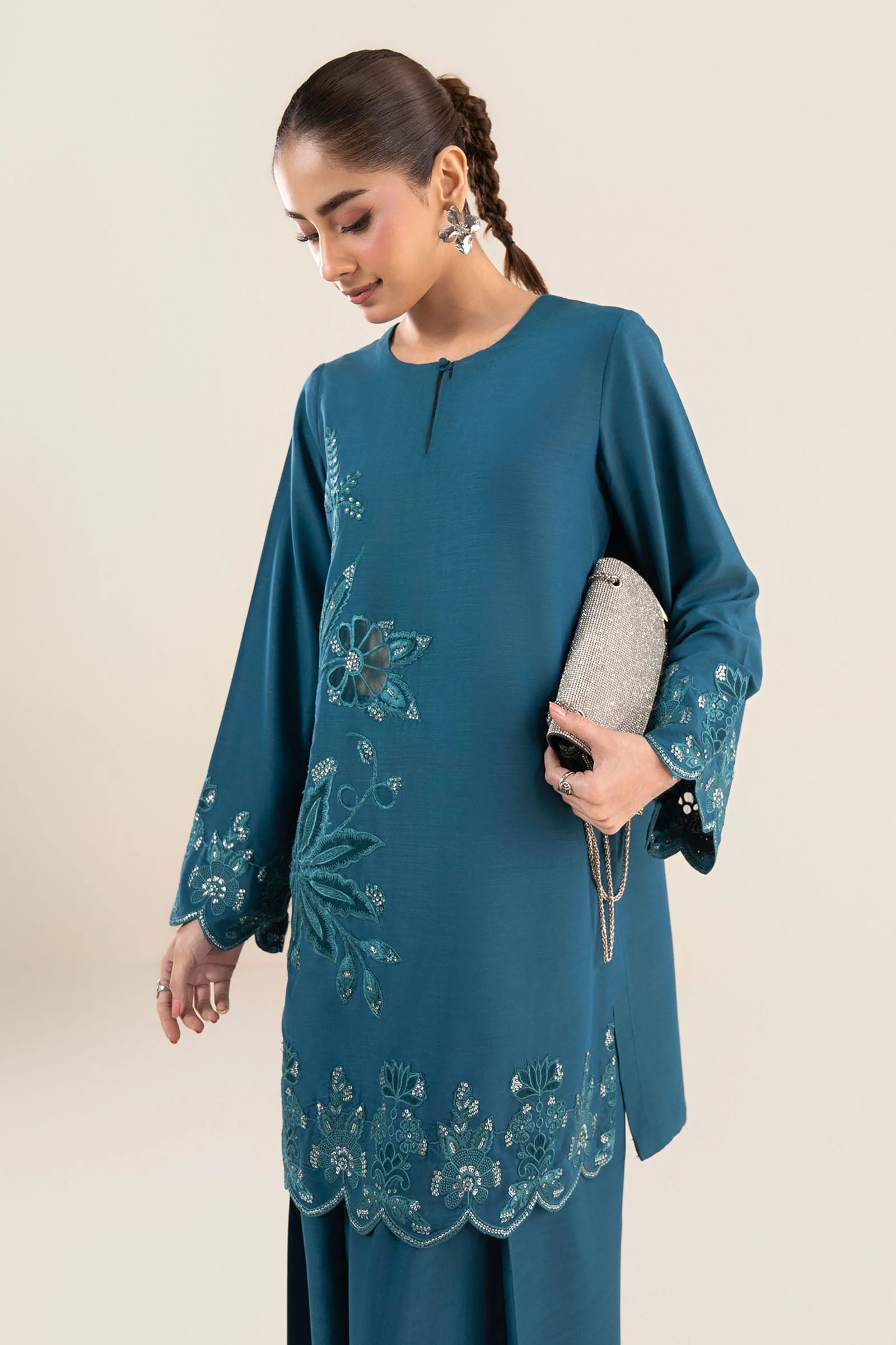2 Pc Embroidered Raw Silk Suit - Image 4