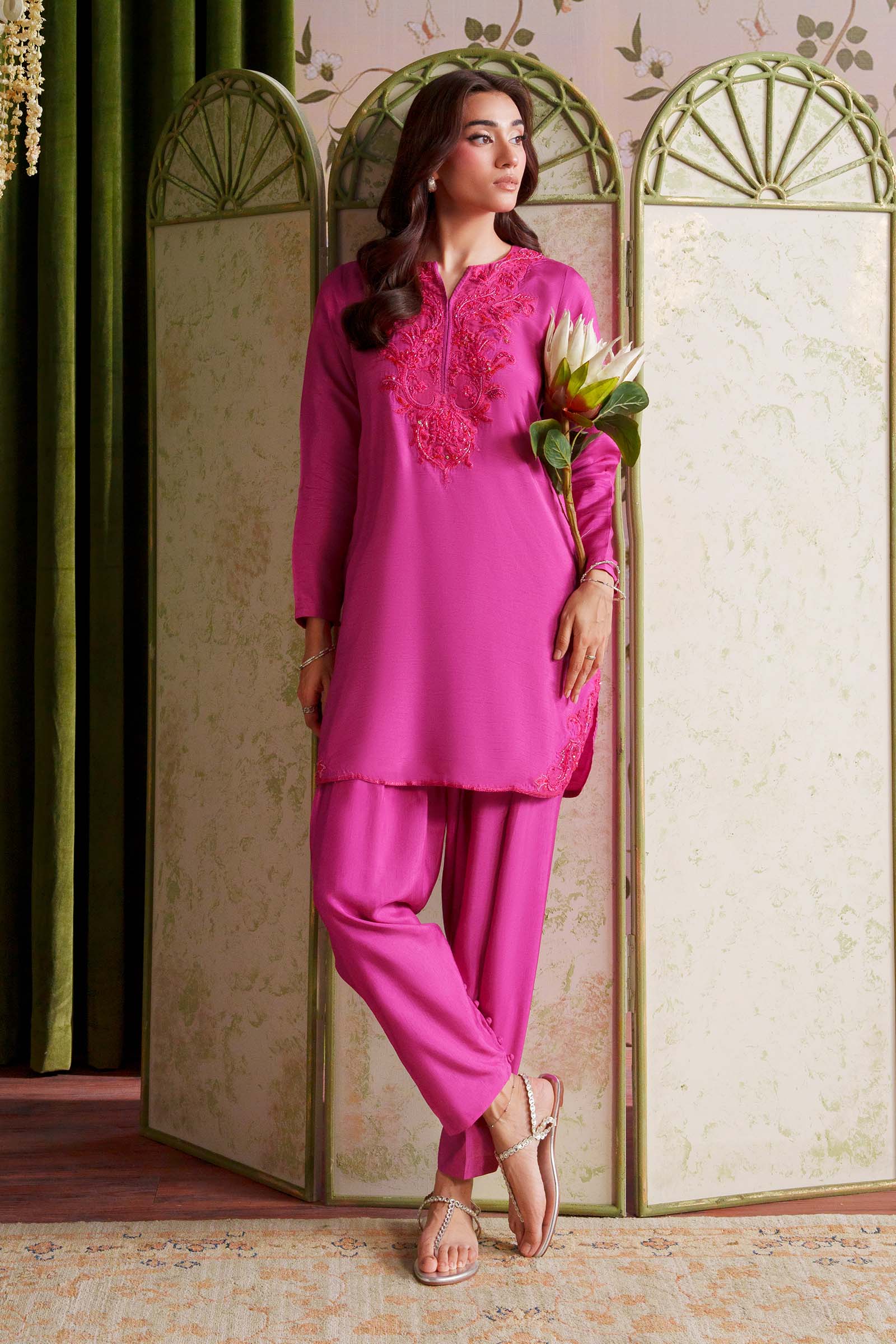 2 Pc Embellished Rawsilk Suit - Image 4