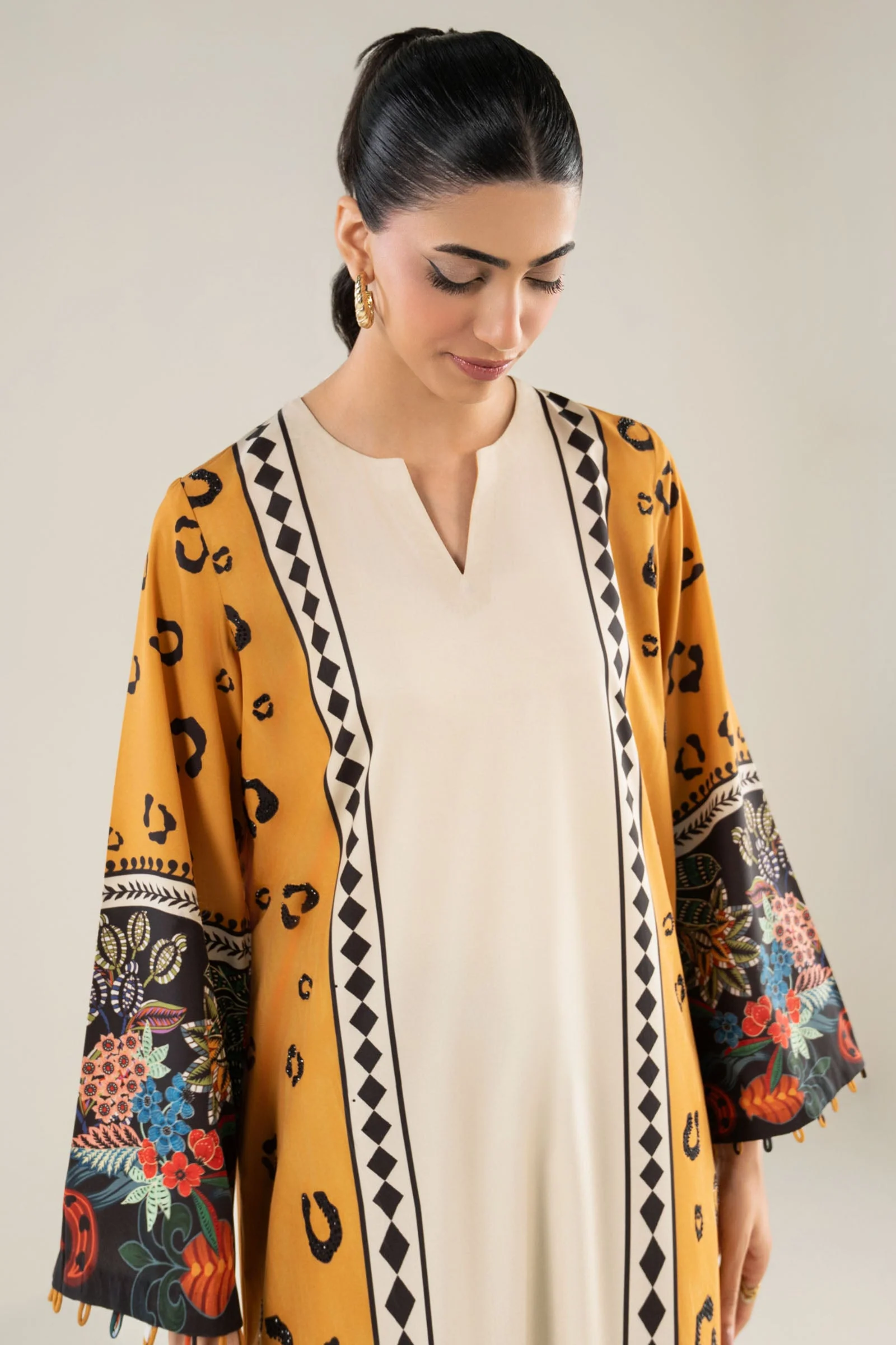 Printed Crepe Shirt - Image 4
