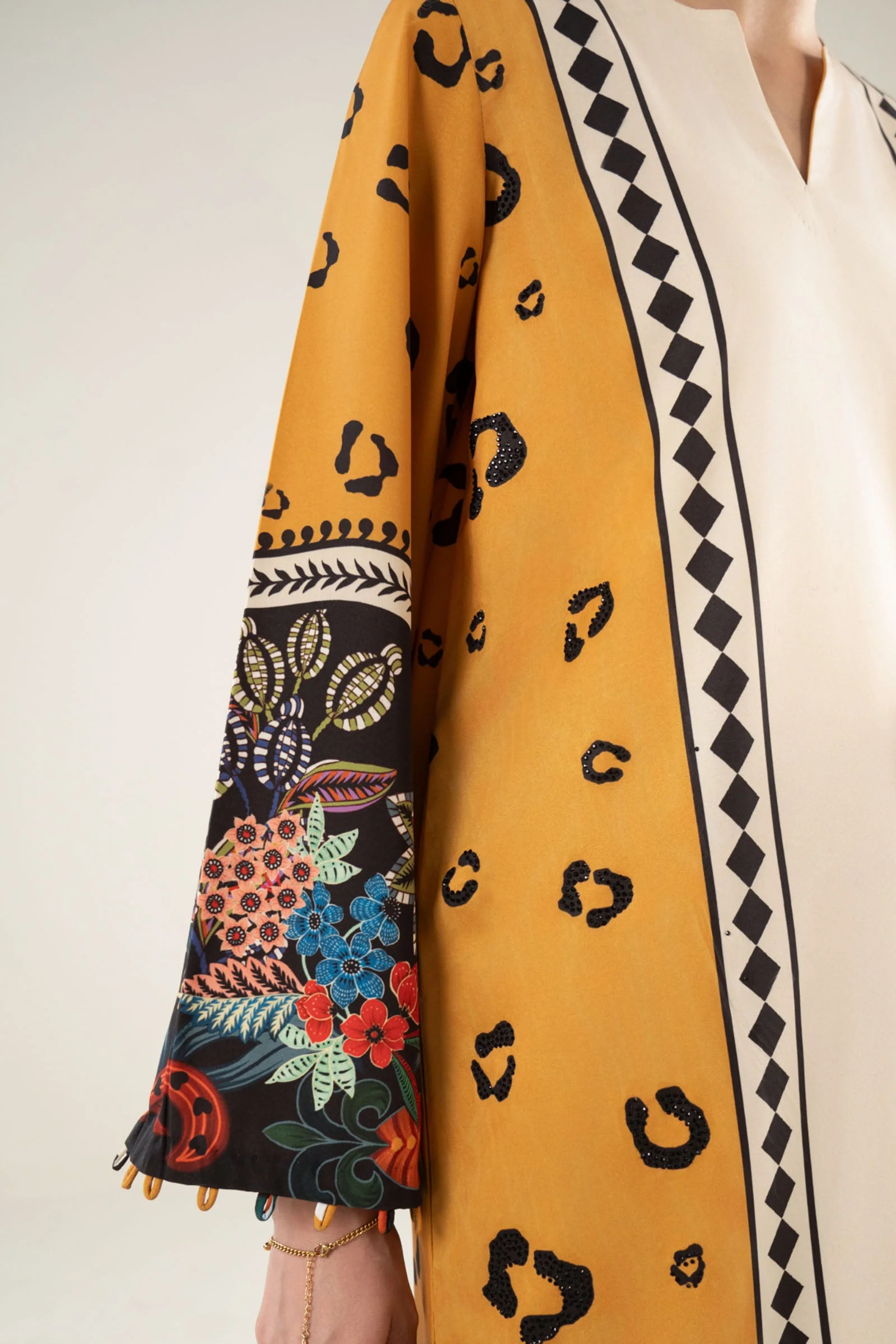 Printed Crepe Shirt - Image 7