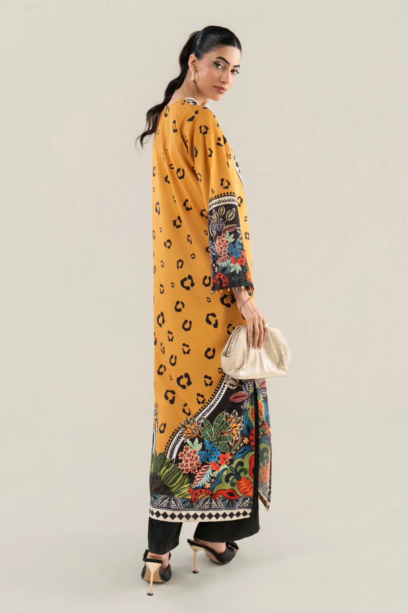 Printed Crepe Shirt - Image 8
