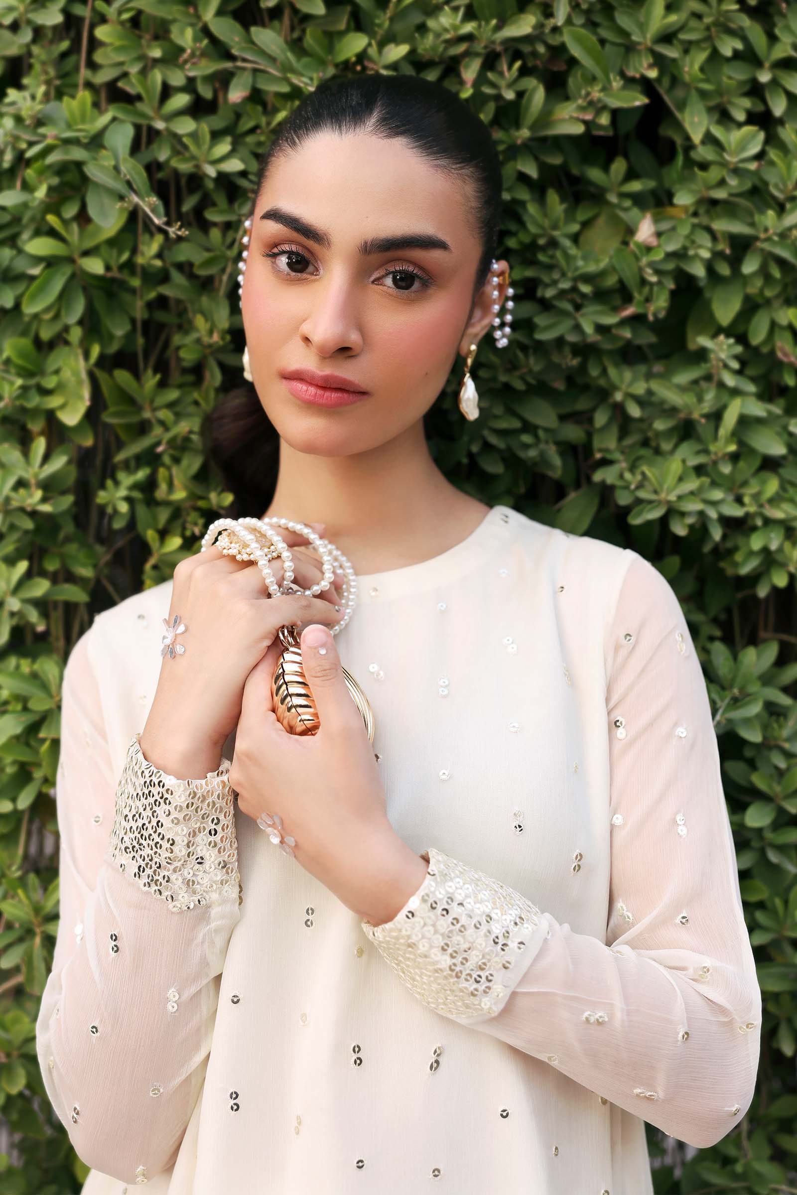 2 Pc Embroidered Chiffon Suit - Image 3