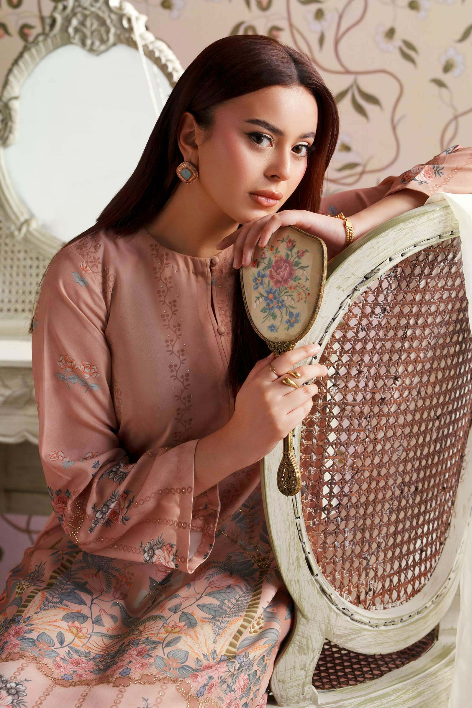 2 Pc Printed Georgette Suit - Image 4