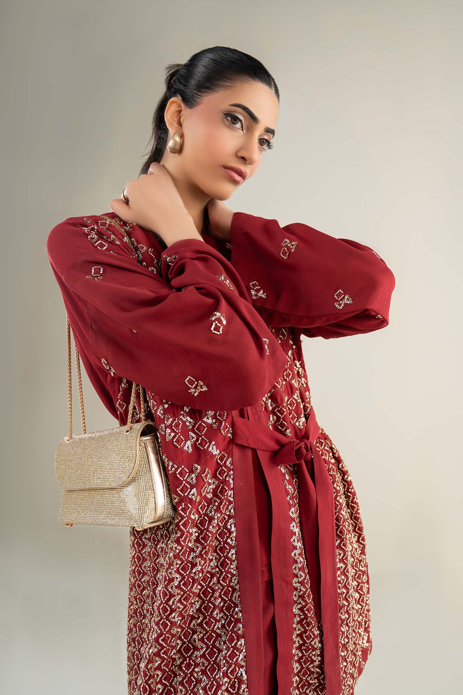 2 Pc Embellished Grainy Georgette Suit - Image 4