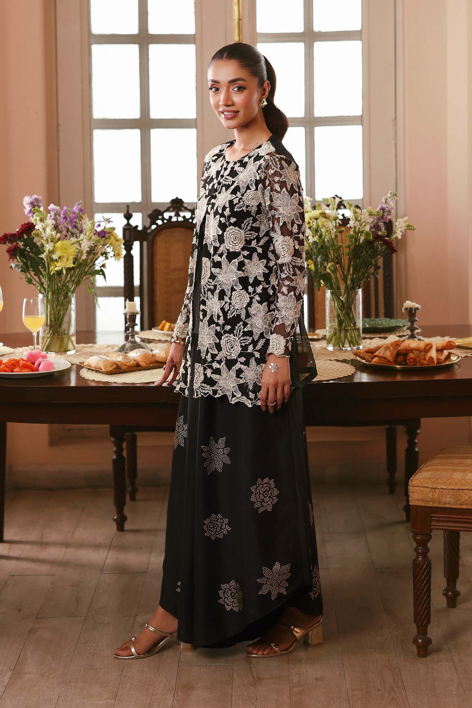 2 Pc Embroidered Net Suit - Image 6