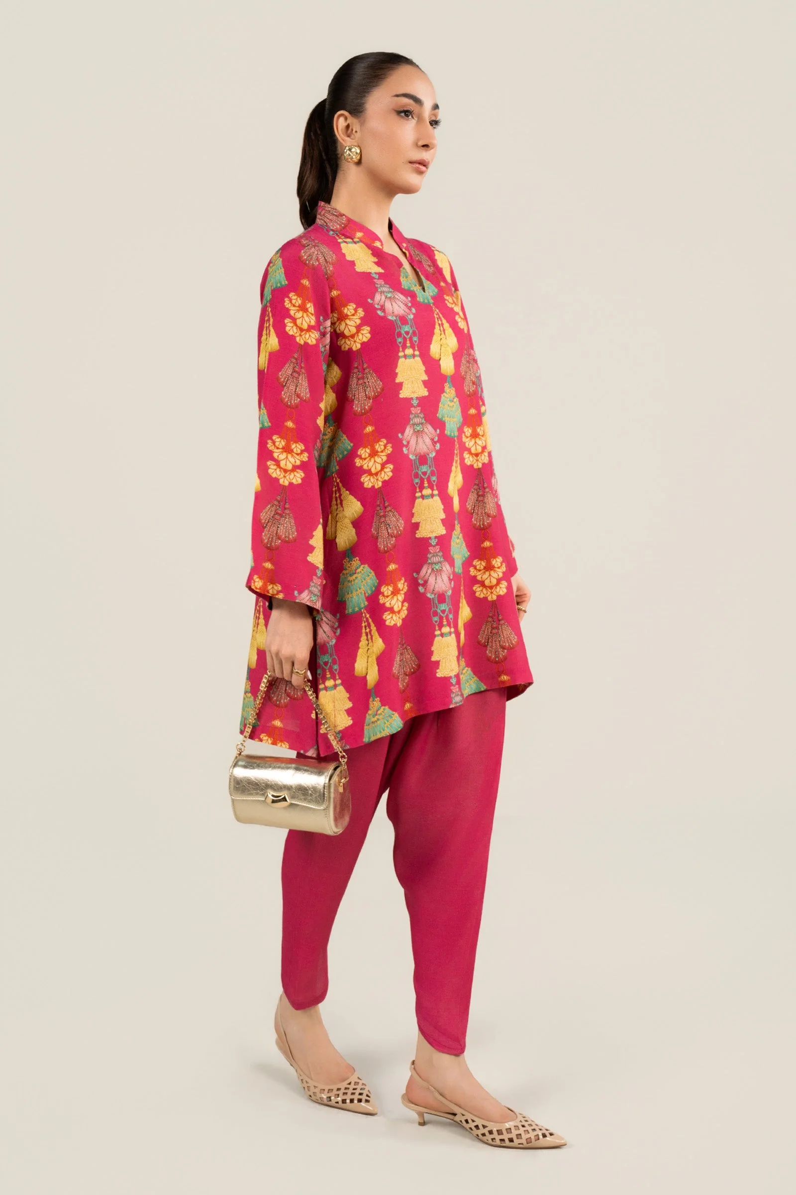 2 Pc Embellished Crepe Suit - Image 8