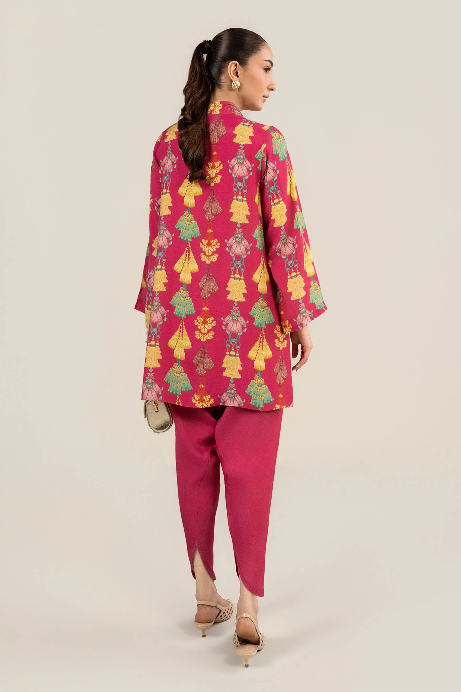 2 Pc Embellished Crepe Suit - Image 9