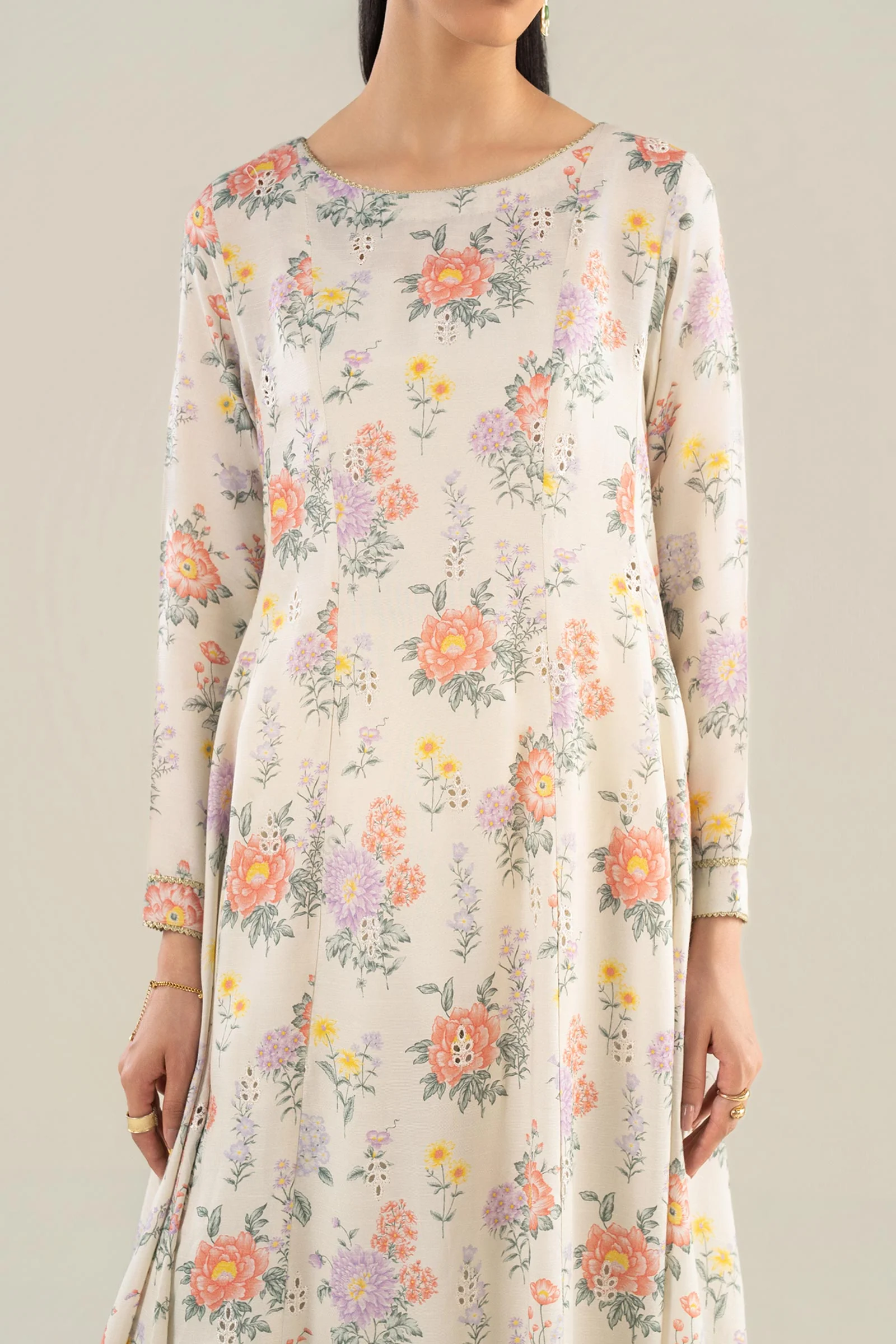 2 Pc Embroidered Raw Silk Suit - Image 4